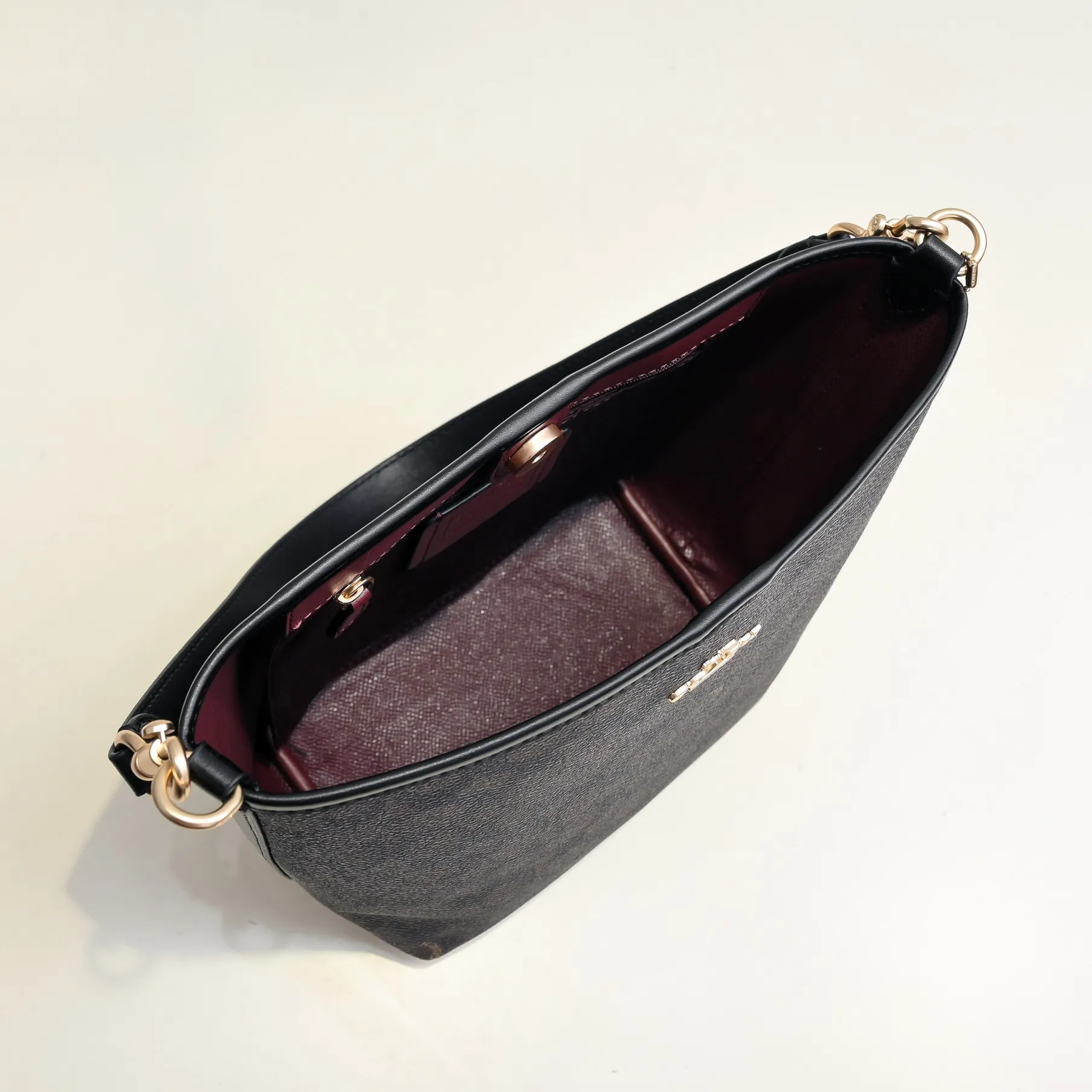Style number: CT800 Size: 21*16.5*11.5cm