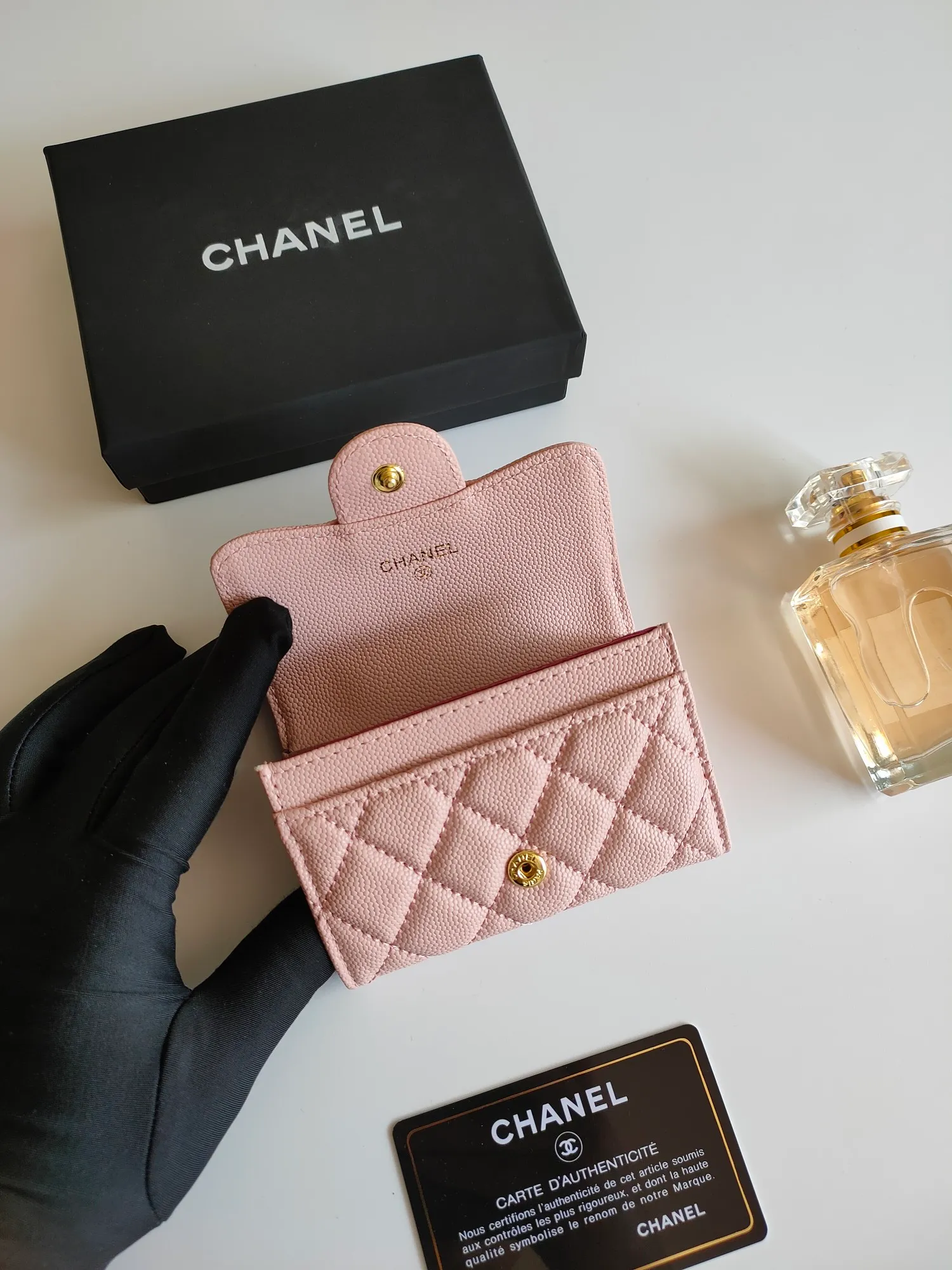 ￥130 CHANEL Chanel classic flap card holder. Imported sheepskin and caviar cowhide, card holder and coin purse integrated, with slip pocket on the back, model number: AP448, size: 7.5 × 11.3 × 2.1 cm