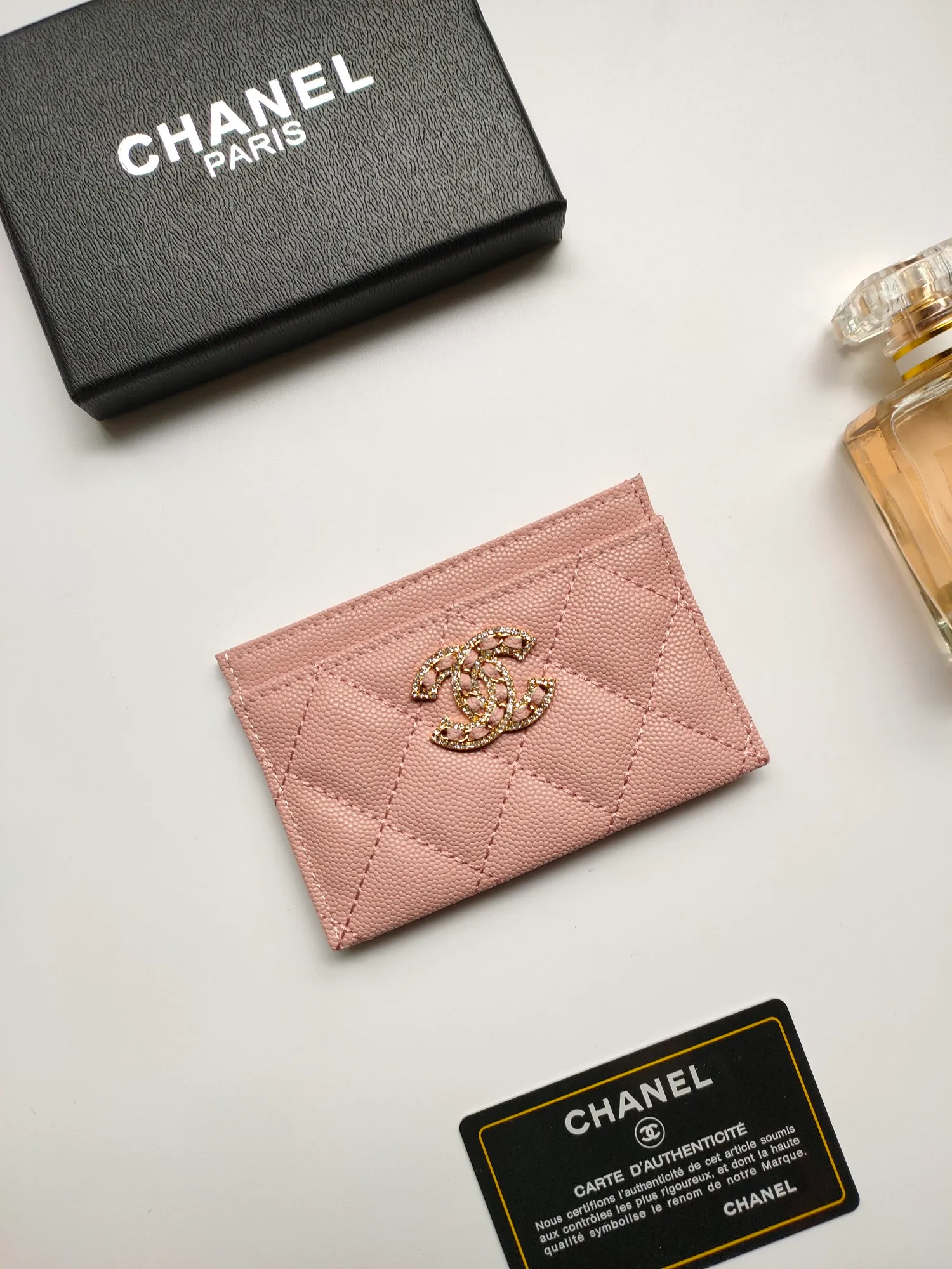 💰130 CHANEL Chanel counter new card holder👍Model number: AP5494 Size: 7.5 × 11.2 × 0.5 cm 😍😍Fine workmanship and high-end quality