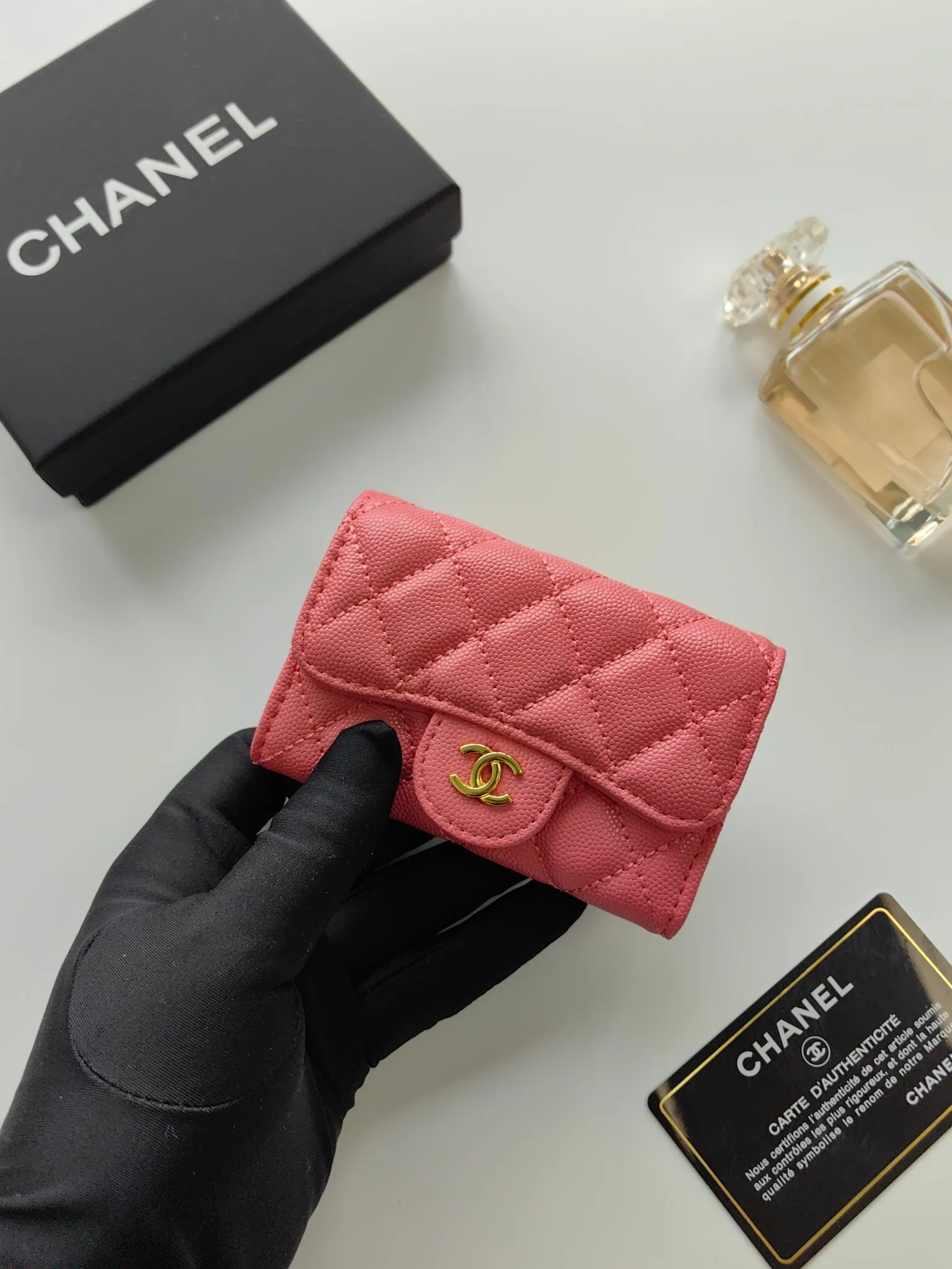 ￥110 CHANEL Chanel classic flap card holder. Imported sheepskin and caviar cowhide, card holder and coin purse integrated, with slip pocket on the back, model number: AP448, size: 7.5 × 11.3 × 2.1 cm