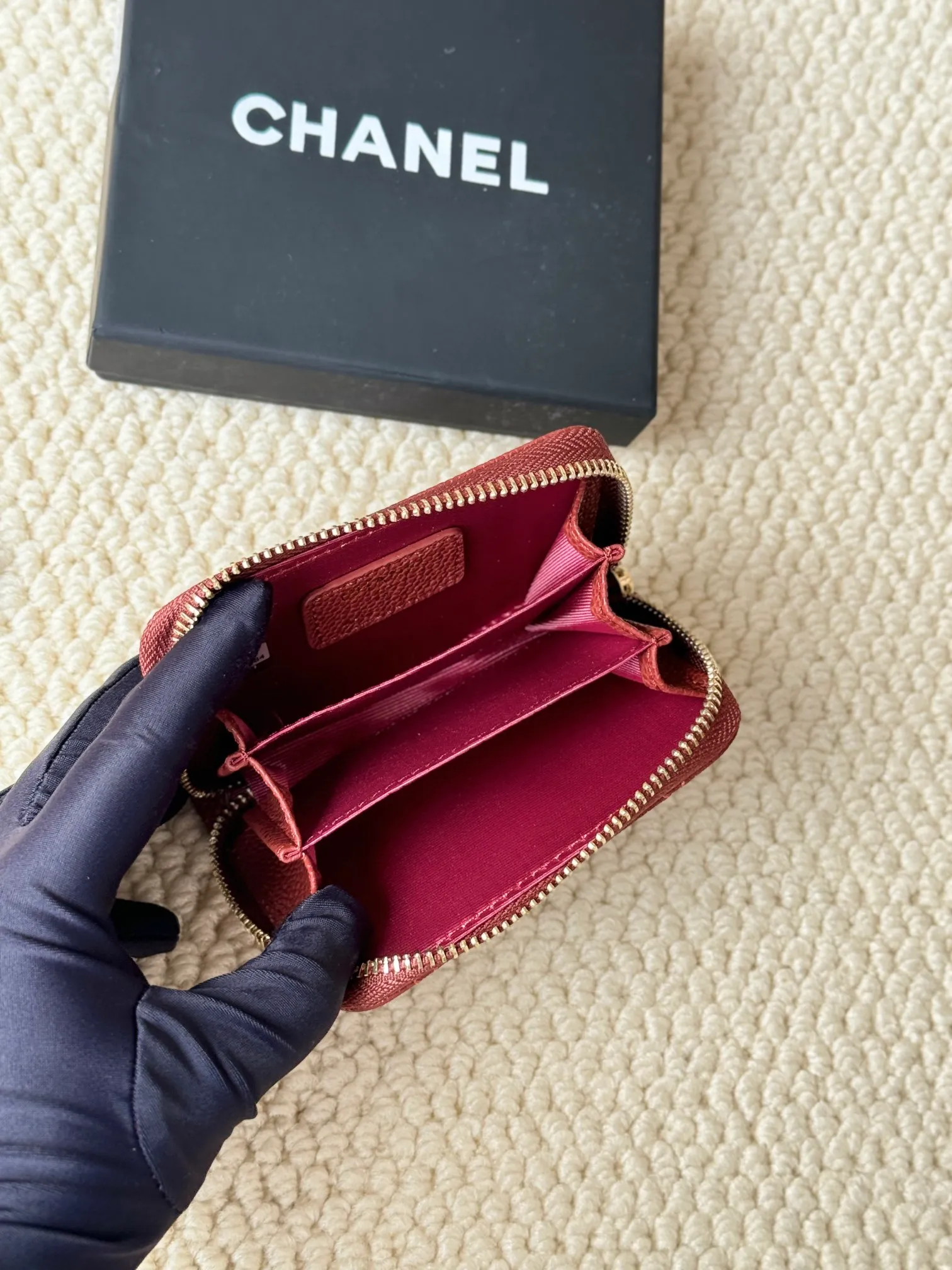 💰120 Style No.: AP462 Chanel Caviar Leather Series Chanel Card Holder ❤Coin Purse️❤️ Impeccable workmanship details, insisting on high quality Size: 10x9cm