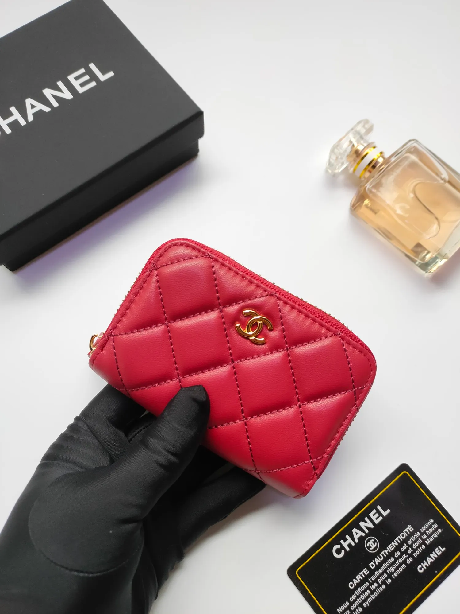￥110 Chanel card holder❤Coin purse️❤️Full leather inside and outside. Counter style. Impeccable workmanship details. Adhere to high quality. Style number: AP452 Size: 10x9cm