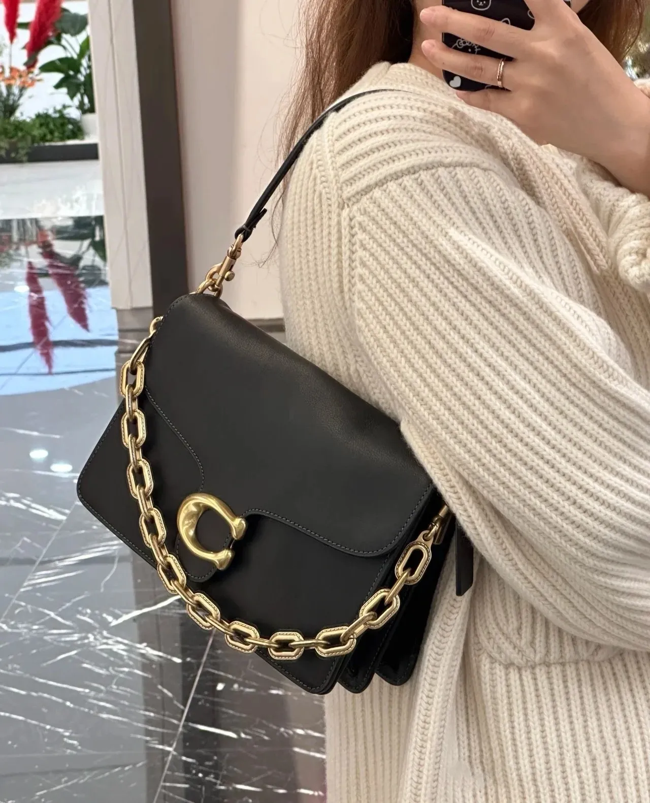 Style number: CAF52 Size: 26*17*9cm