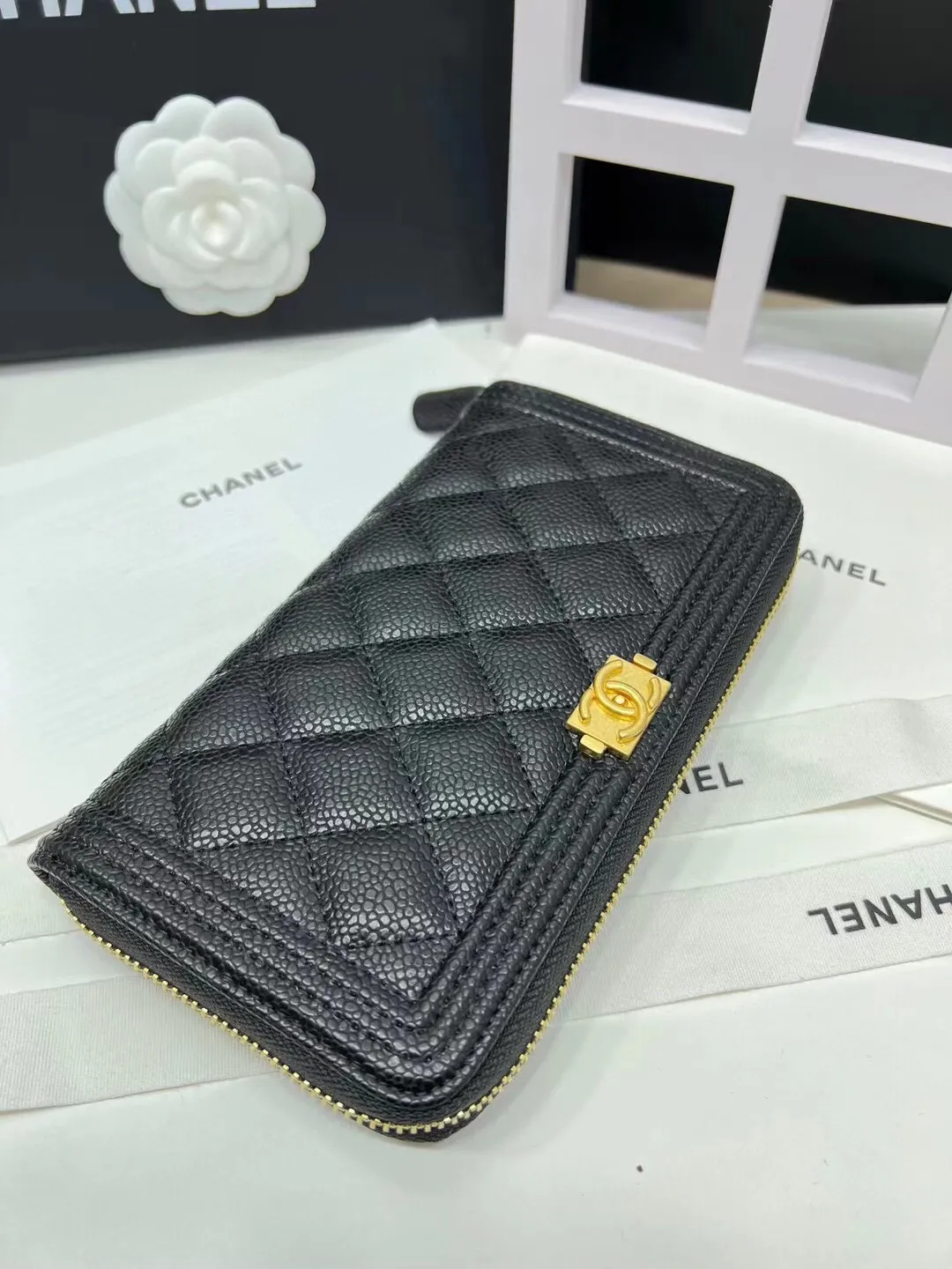 Upgraded version💋leboy series small grain ball grain cowhide vs sheepskin🍃gold and silver buckle.Chanel 🆕new color snap button 20% off long wallet, [satisfied][satisfied] original order quality exquisite lock buckle, exquisite stitching workmanship 8 card slots with the latest packaging 80286🍃Size: 19cm💰180