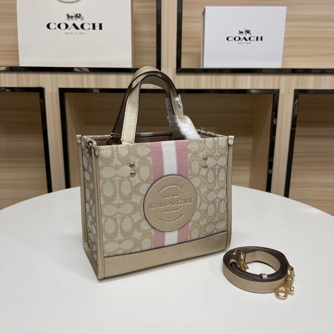 Top original order batch 400💰coach/Coach new color field 22 small portable cross-body shopping bag, fashionable European and American, Mini 22 unique redwood color soothing warm tones a winter color super gentle Dempsey Chambray series no one is unfamiliar with classic style color matching in different seasons Model CG096 size: 22*20*12 cm,
