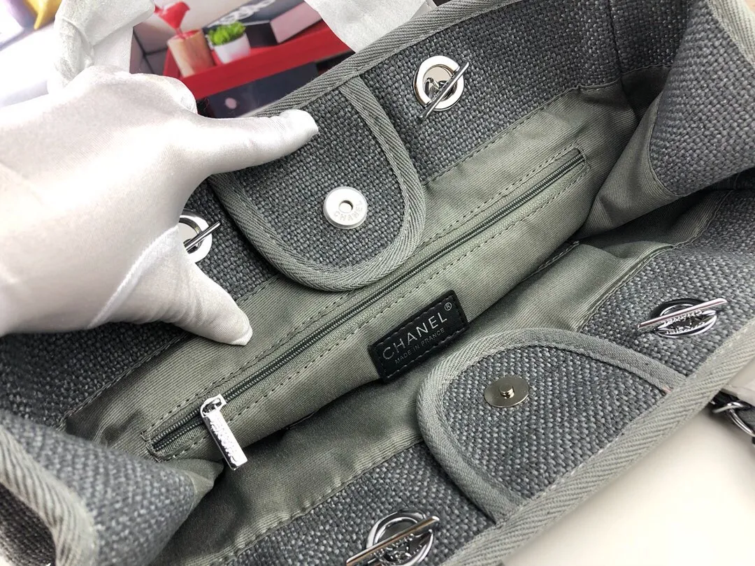 💰400￥Chanel👍🏻Original single fabric, soft and comfortable, high quality, Greek series, latest color handle canvas beach bag, hand shopping bag, new silk thread embroidery logo, size: 38.30.18, style number: 67178-4