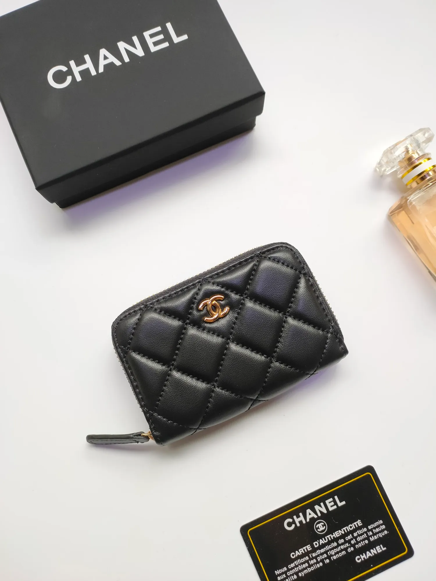 ￥110 Chanel card holder❤Coin purse️❤️Full leather inside and outside. Counter style. Impeccable workmanship details. Adhere to high quality. Style number: AP452 Size: 10x9cm
