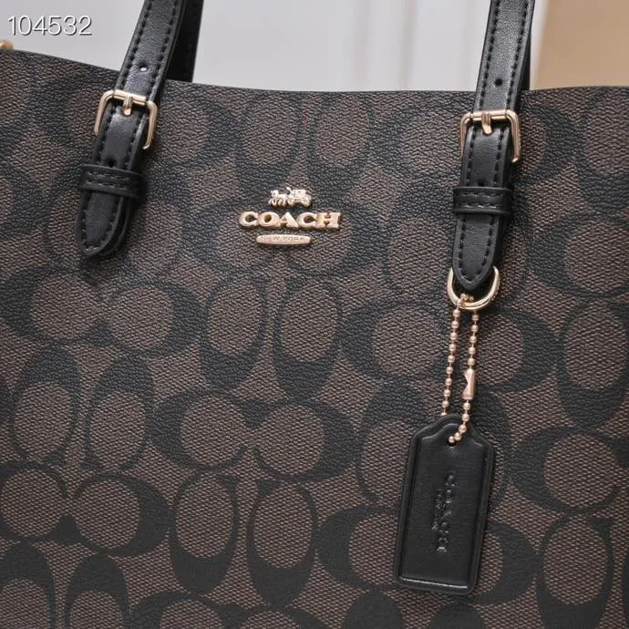 P340 [Top original order] Coach's new Mollie tote tote bag, small size c4250. Small tote bags are very popular recently~ It has a tote shape and is very delicate and compact. The presbyopic color is particularly classic, and the compartment has a zipper, which is very practical! Size:25*19*12cm