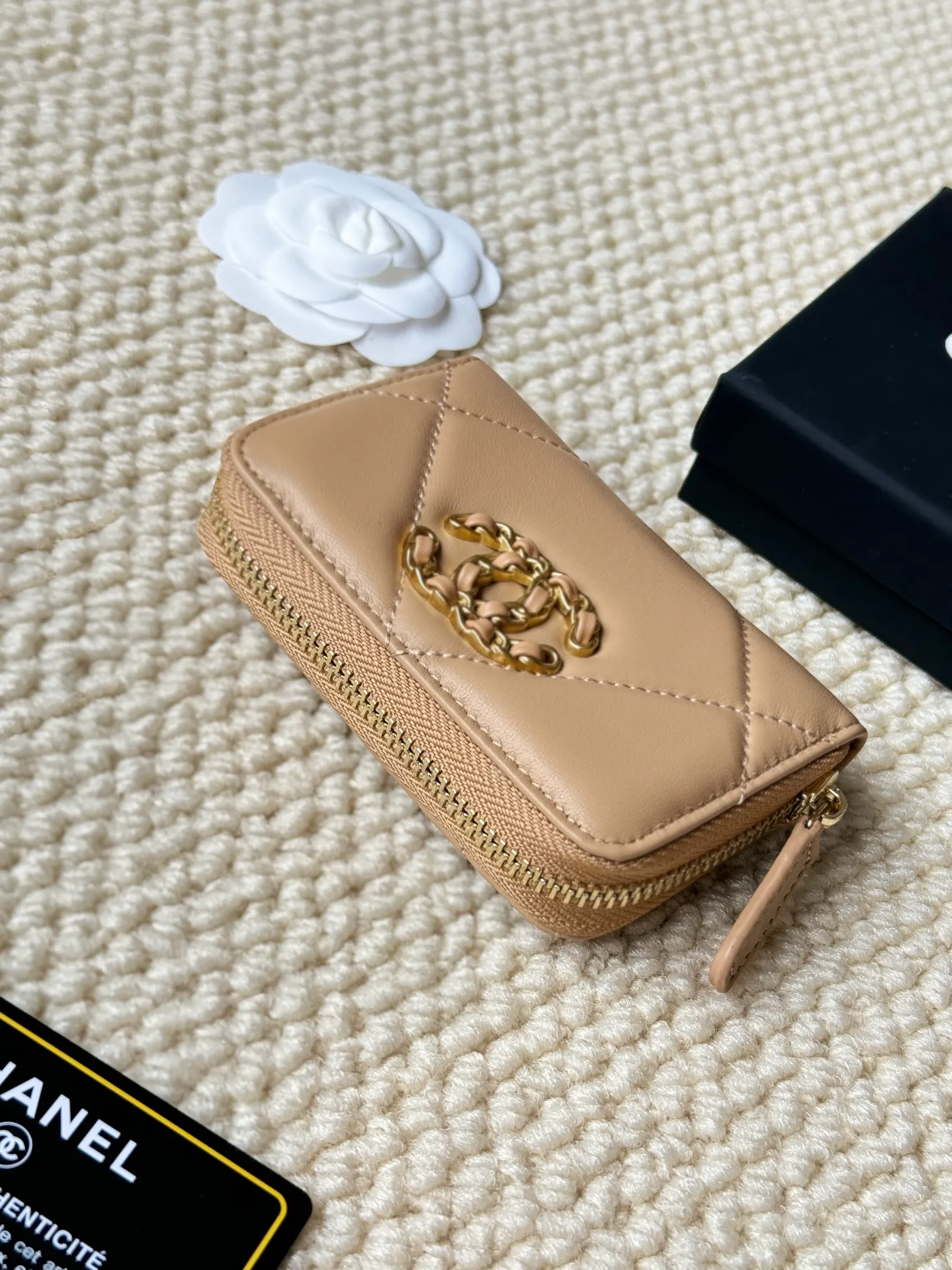 💰130 Chanel card holder❤Coin purse️❤️Full leather inside and outside. Counter style. Impeccable workmanship details. Adhere to high quality. Style number: P1920 Size: 11.5x8cm