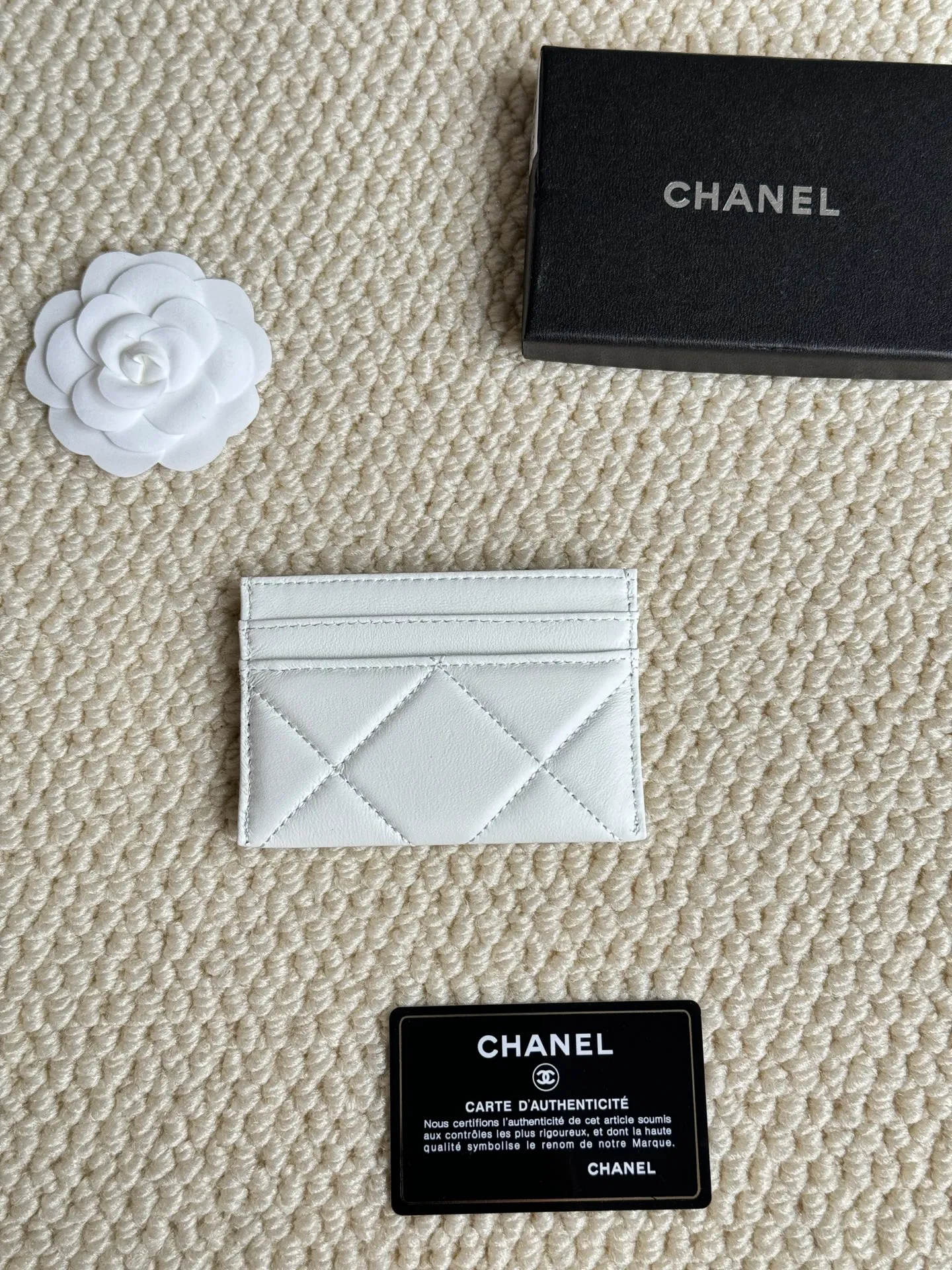 💰100 chanel classic sheepskin card bag Chanel counter new card holder👍 Model number: AP2364 Size: 7.5 × 11.2 × 0.5 cm 😍😍Fine workmanship and high-end quality