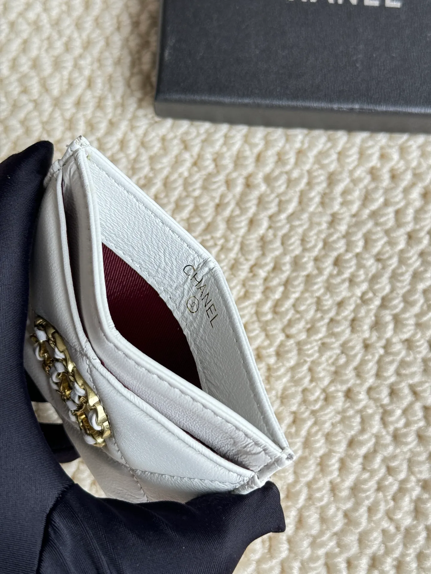 💰100 chanel classic sheepskin card bag Chanel counter new card holder👍 Model number: AP2364 Size: 7.5 × 11.2 × 0.5 cm 😍😍Fine workmanship and high-end quality