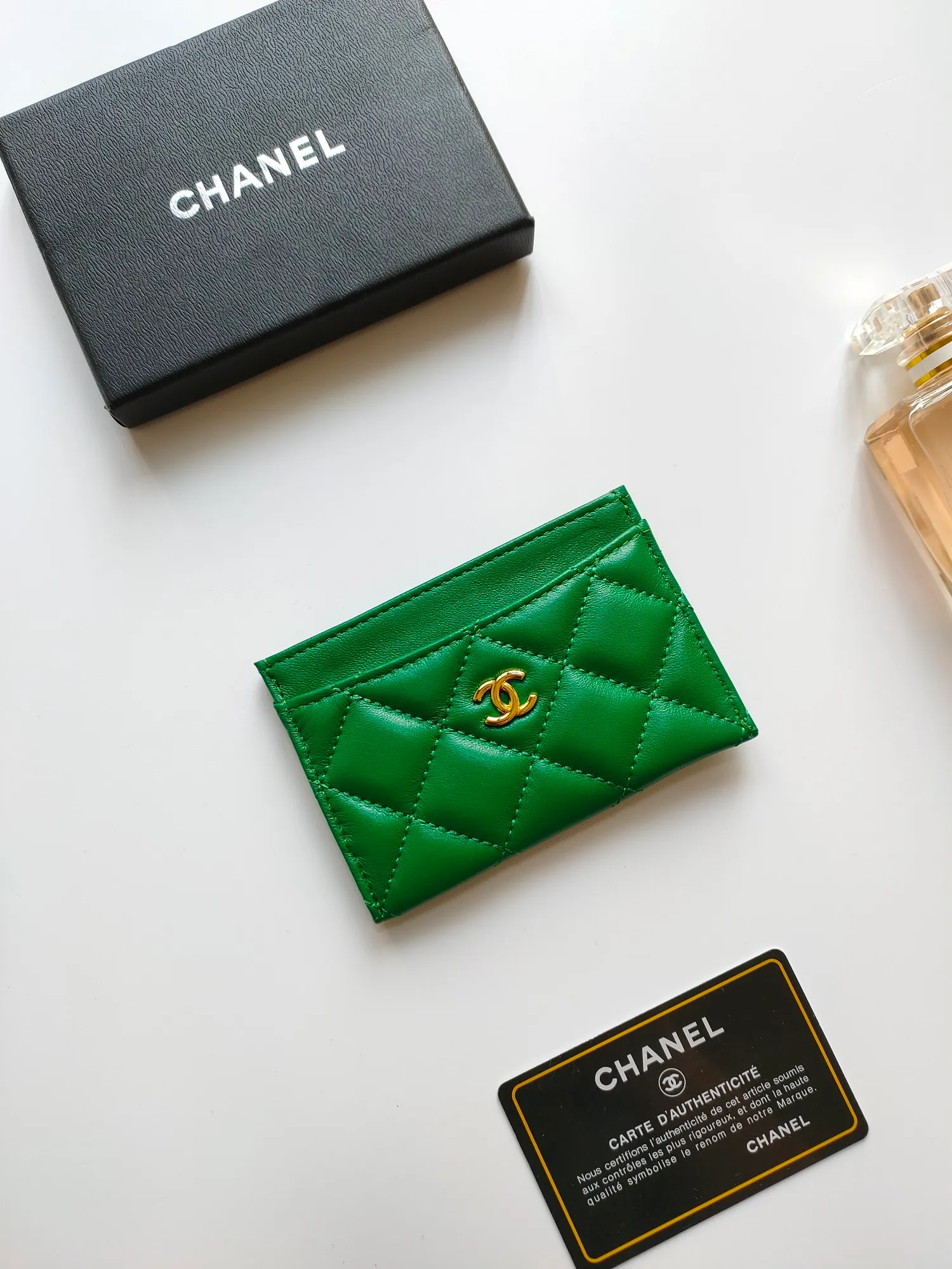 💰90 CHANEL Chanel counter style classic card holder👍Model number: AP446 Size: 7.5×11.2×0.5cm Sheepskin inside and outside😍😍Fine workmanship and high-end quality