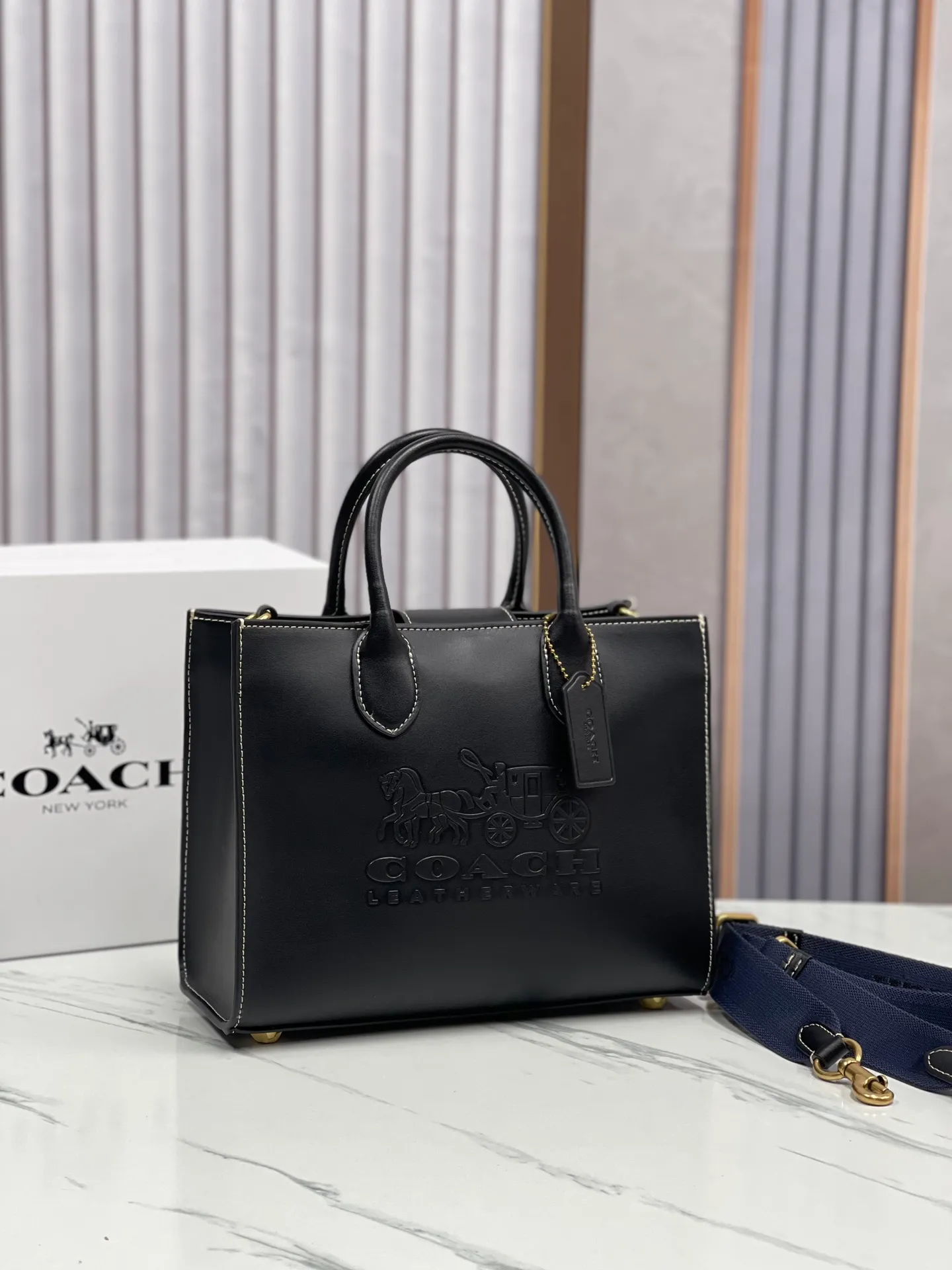 Top original order batch 460💰coach/Coach new CR680 counter new ACE carriage pattern women's tote bag same style single shoulder crossbody handheld tote bag double shoulder strap design 26X20.5X12