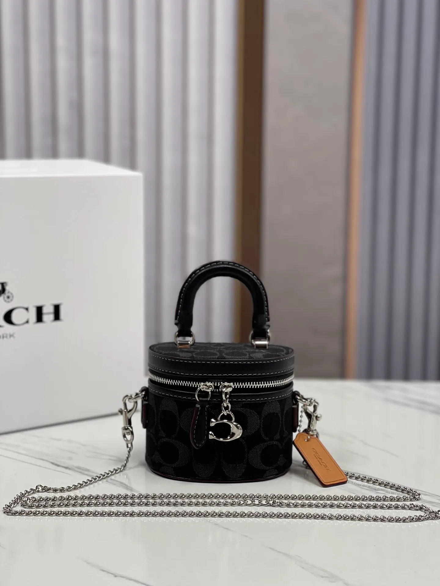Top original order batch 440💰coach/Coach new trail12 mini box bag CE769, cowhide, original hardware, C-shaped zipper, super shiny, can hold lipstick card bag, car keys and loose powder, size 11.5x9x7.5cm,