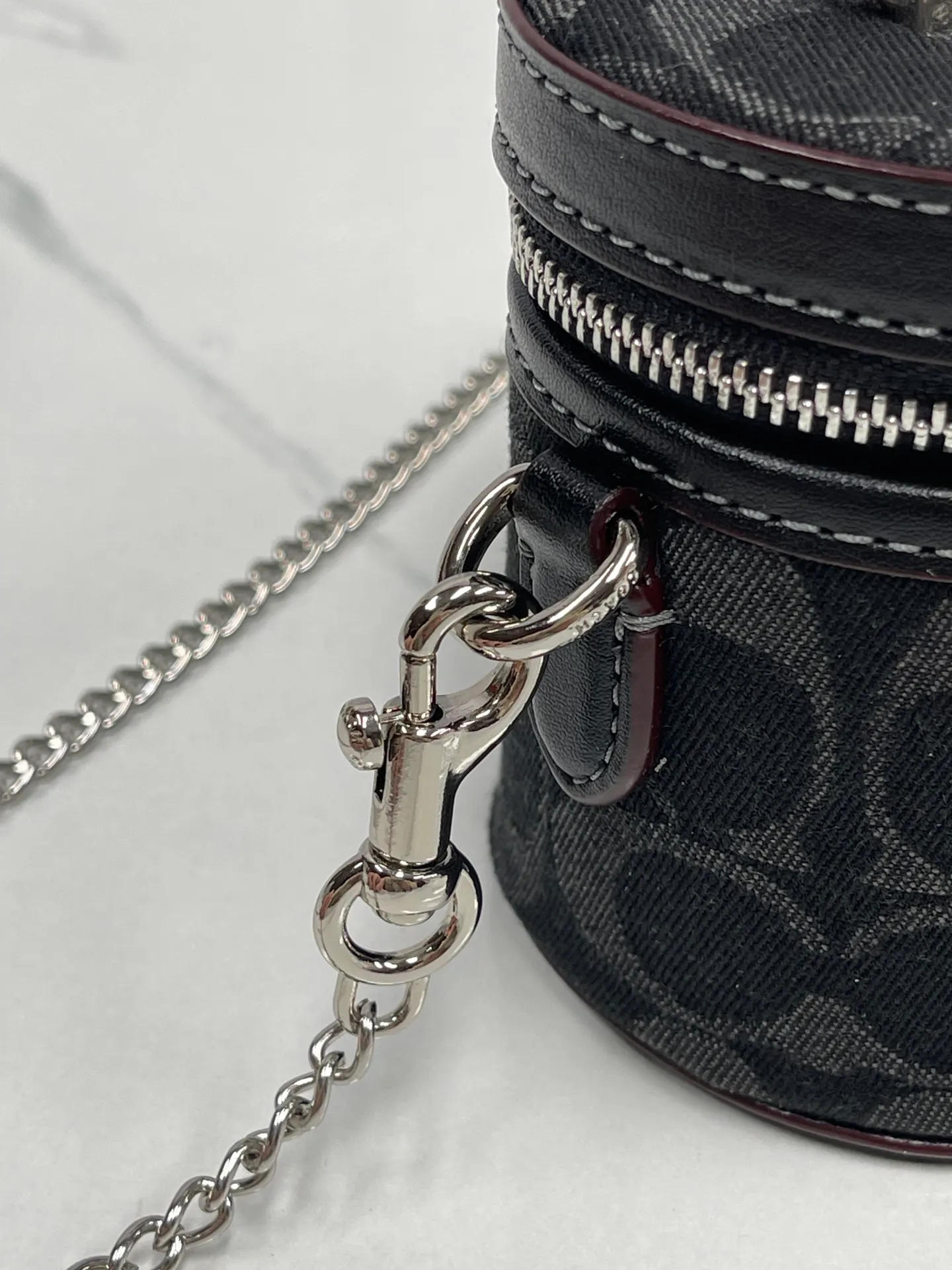 Top original order batch 440💰coach/Coach new trail12 mini box bag CE769, cowhide, original hardware, C-shaped zipper, super shiny, can hold lipstick card bag, car keys and loose powder, size 11.5x9x7.5cm,