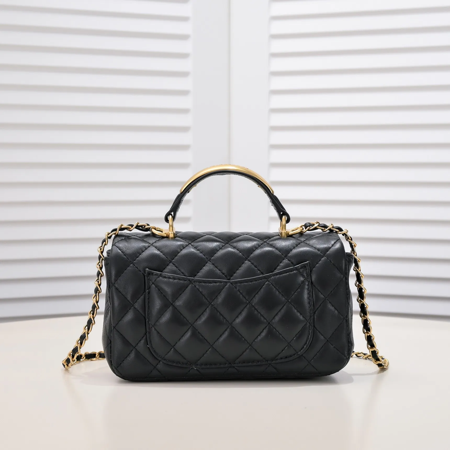 💰400￥♨️♨️Chanel 22B’s latest Mini CF handle hardware embellished handbag, new AS2431 classic diamond flap bag, decorated with exquisite classic chain and handbag, delicate sheepskin: embellishment handbag, stand out, interpretation of timeless elegance. Style number: New AS2431 Size: 20x12x6cm