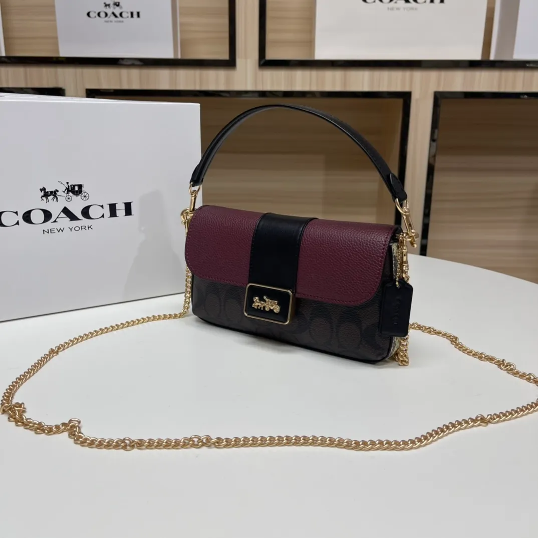 Top original order p420💰COACH Classic Outlet new GRACE flip shoulder crossbody bag for women, model CC033. Size: 22X12.5X5.5