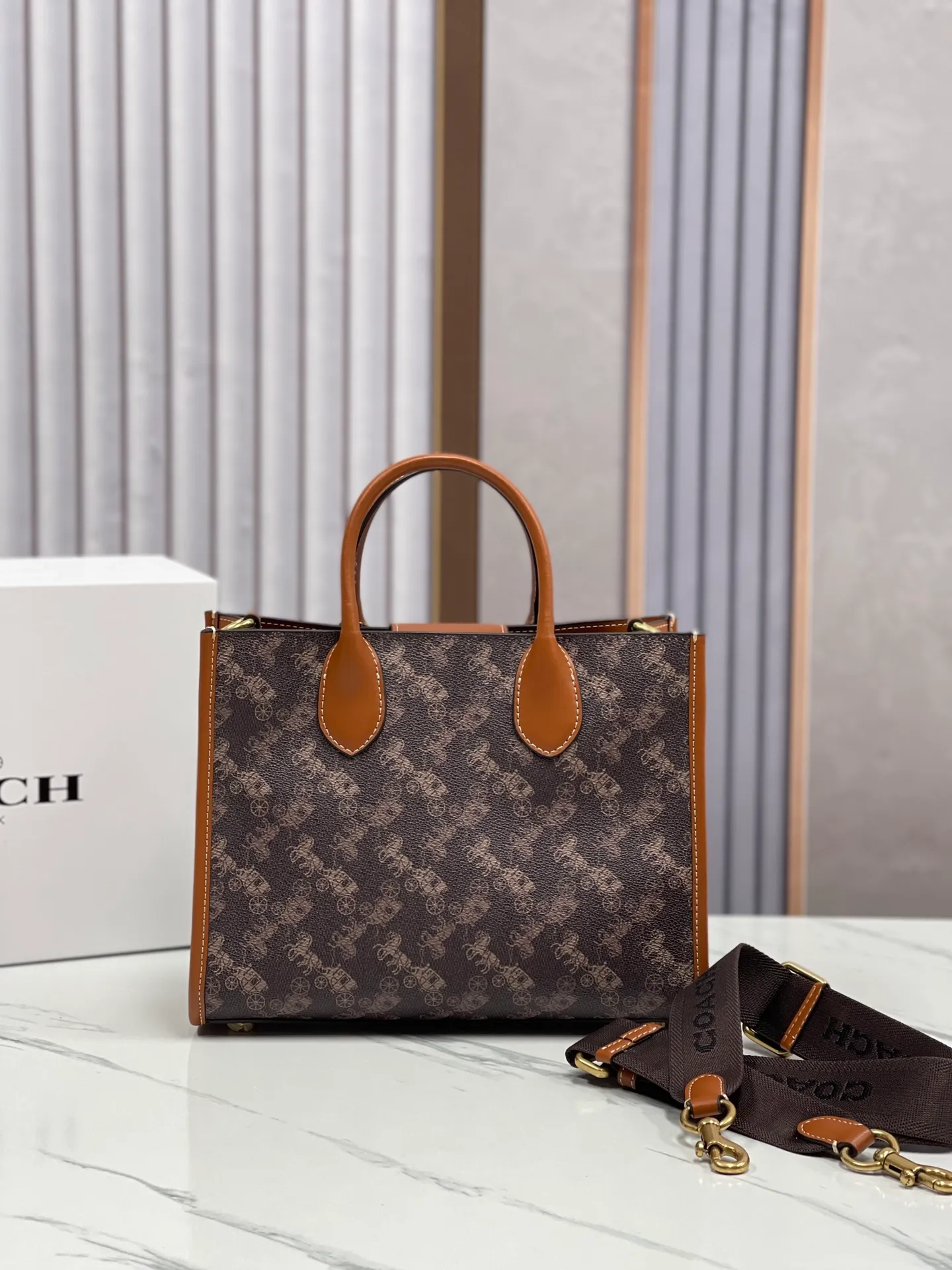 Top original order p460💰coach/Coach new model CR680 counter new ACE carriage pattern women's tote bag single shoulder crossbody handheld tote bag double shoulder strap design size: 26X20.5X12