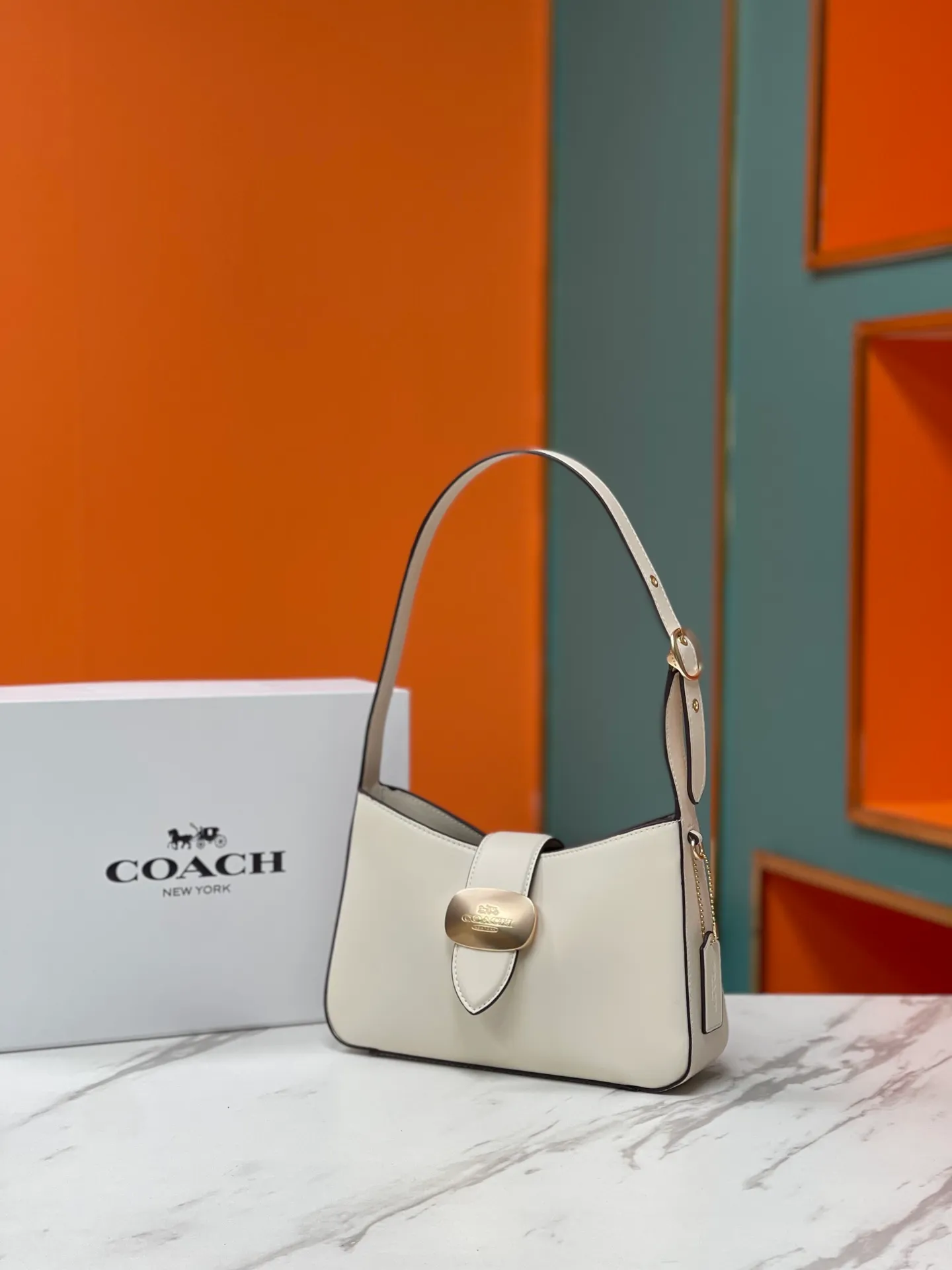Top original order p400💰Coach counter new Eliza hobo armpit bag, model CR528. Size 25X6X17
