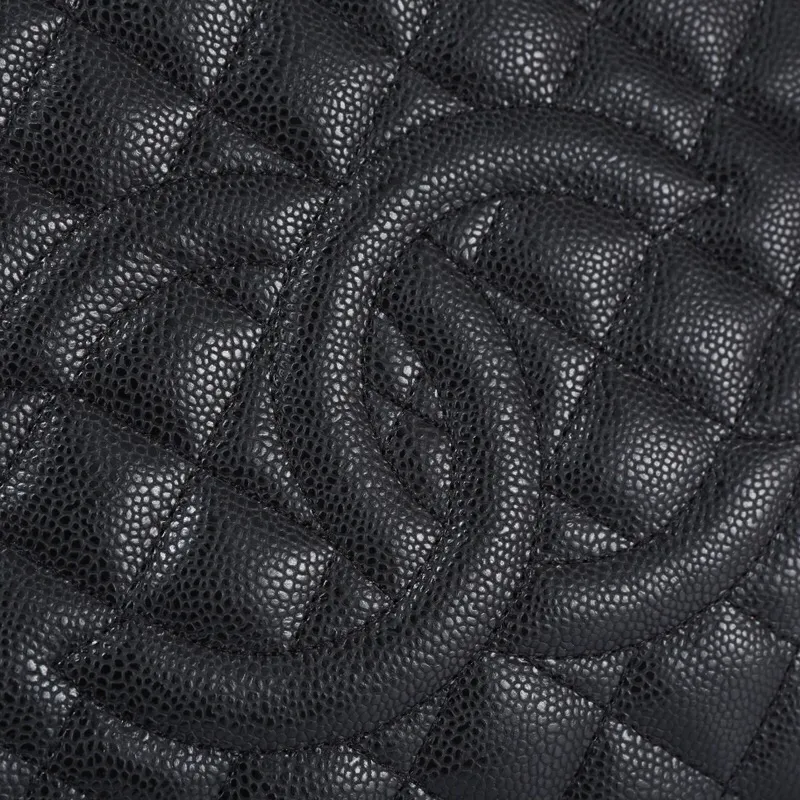 💰480￥Chanel👄👄gst Chanel Hampus Shopping Bag Original cowhide leather ball pattern imported from France👍👍Top-grade original hardware 💃💃Don’t pick anyone, anyone can carry it with style 💄💄It’s stylish when you carry it on your back Dimensions: 34.5x25.5x14 Style No.: 50995