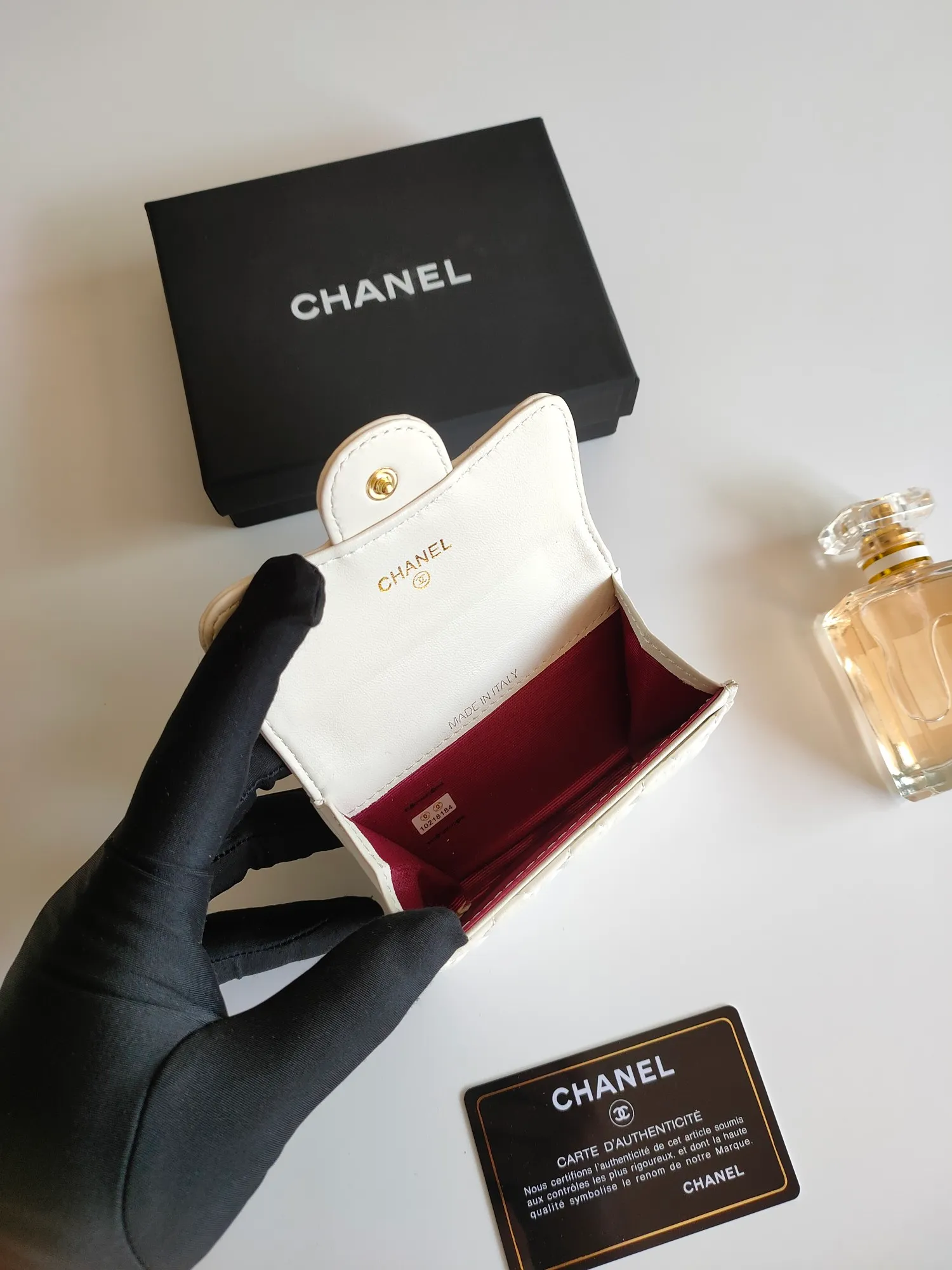 ￥110 CHANEL Chanel classic flap card holder. Imported sheepskin and caviar cowhide, card holder and coin purse integrated, with slip pocket on the back, model number: AP448, size: 7.5 × 11.3 × 2.1 cm