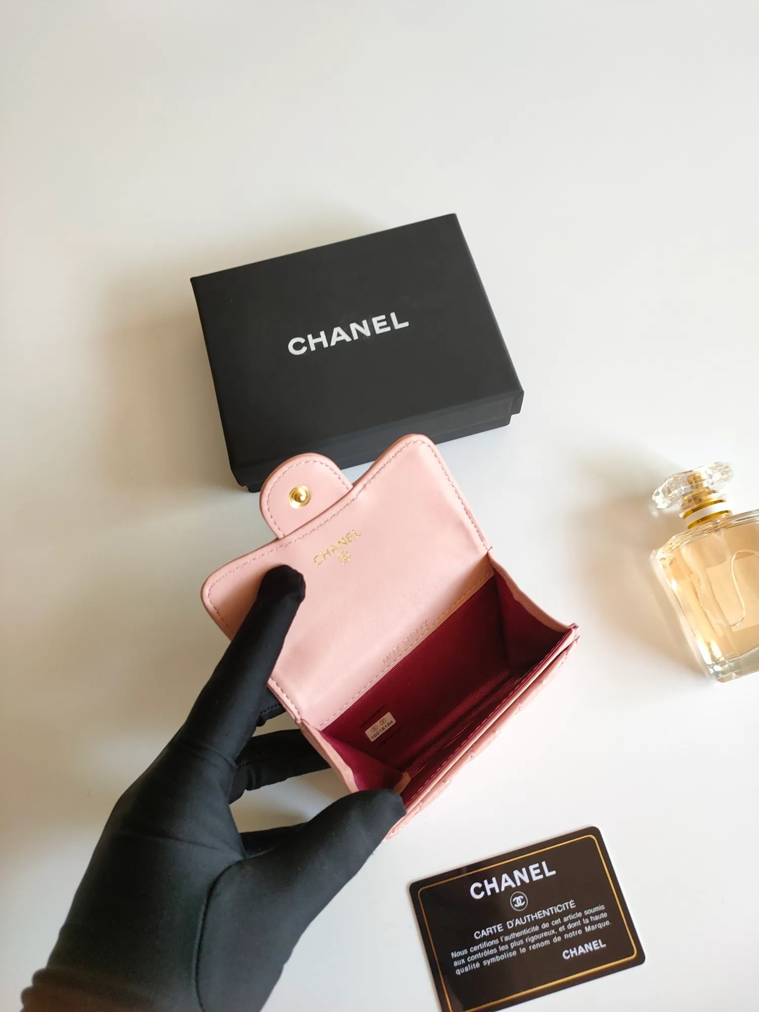 ￥110 CHANEL Chanel classic flap card holder. Imported sheepskin and caviar cowhide, card holder and coin purse integrated, with slip pocket on the back, model number: AP448, size: 7.5 × 11.3 × 2.1 cm