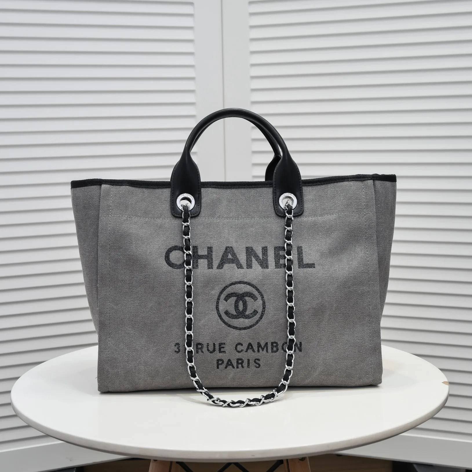 💰400￥Chanel👍🏻Original single fabric, soft and comfortable, high quality, Greek series, latest color handle canvas beach bag, hand shopping bag, new silk thread embroidery logo, size: 38.30.18, style number: 67178-4