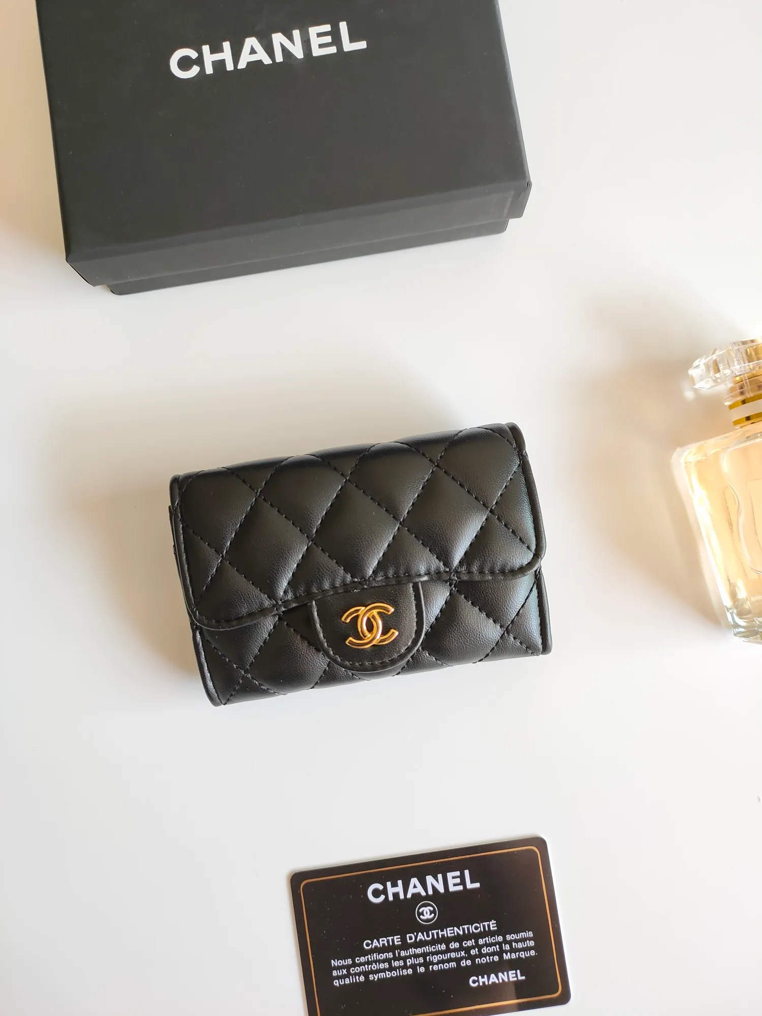 ￥130CHANEL Chanel classic flap card holder. Imported sheepskin and caviar cowhide, card holder and coin purse integrated, with slip pocket on the back, model number: AP448, size: 7.5 × 11.3 × 2.1 cm