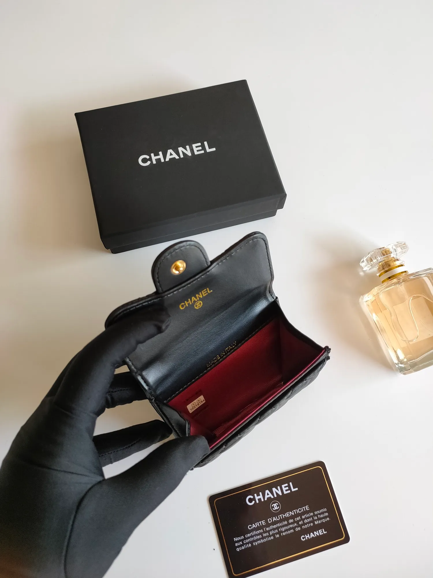 ￥130CHANEL Chanel classic flap card holder. Imported sheepskin and caviar cowhide, card holder and coin purse integrated, with slip pocket on the back, model number: AP448, size: 7.5 × 11.3 × 2.1 cm