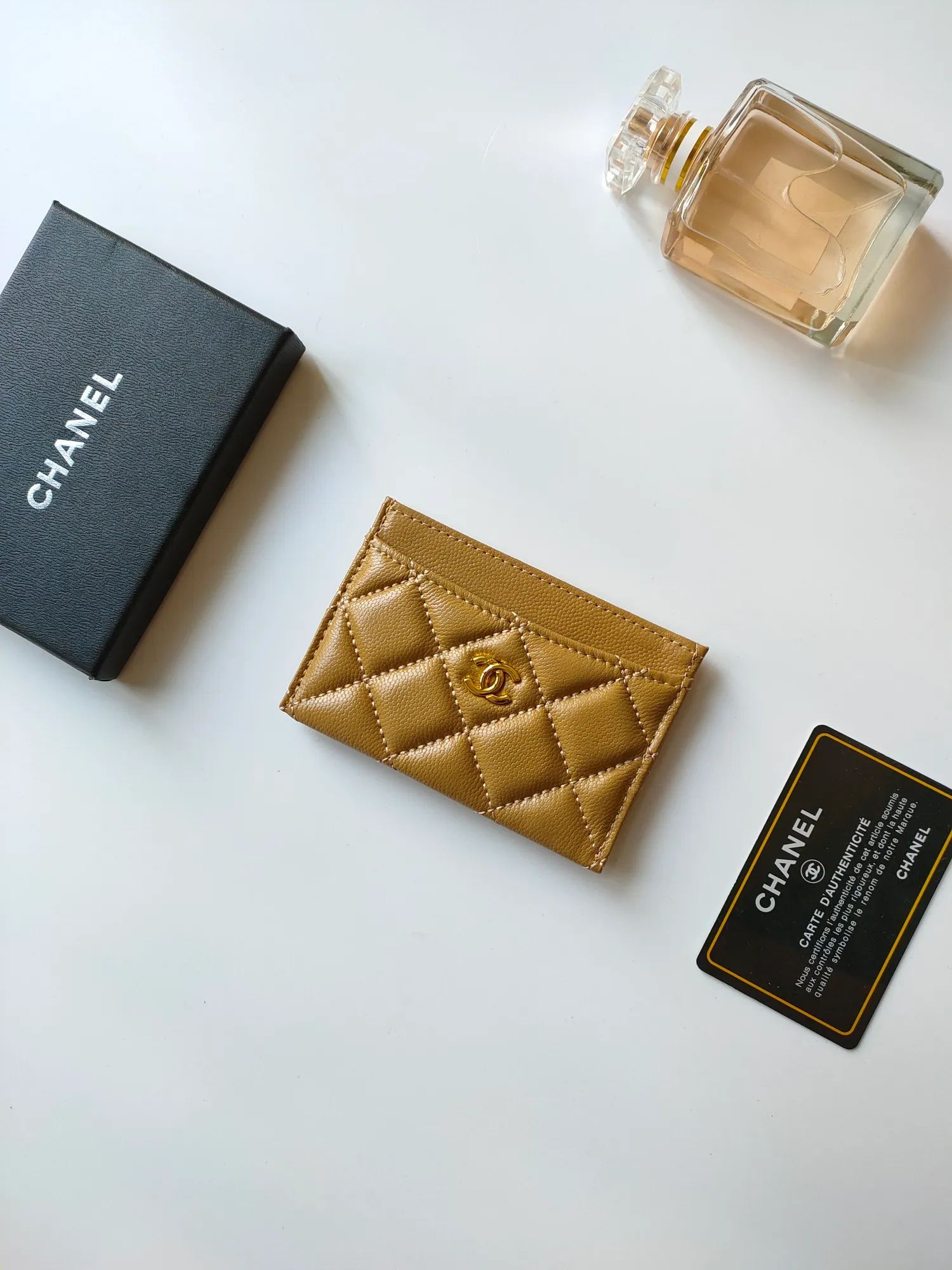 💰90 CHANEL Chanel counter classic card holder👍Model number: AP446 Made of caviar cowhide, size: 7.5×11.2×0.5cm 😍😍Fine workmanship and high-end quality