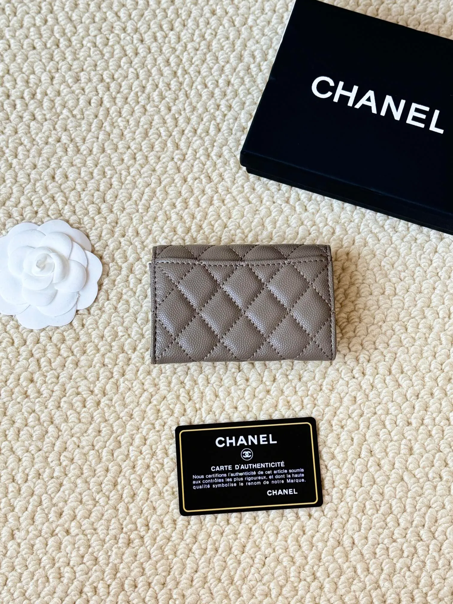 💰120 style number: AP458 chanel's most classic card holder, coin purse, Chanel classic flap card holder. Caviar cowhide, card holder and coin purse in one, with slip pocket on the back. Size: 7.5 × 11.3 × 2.1 cm
