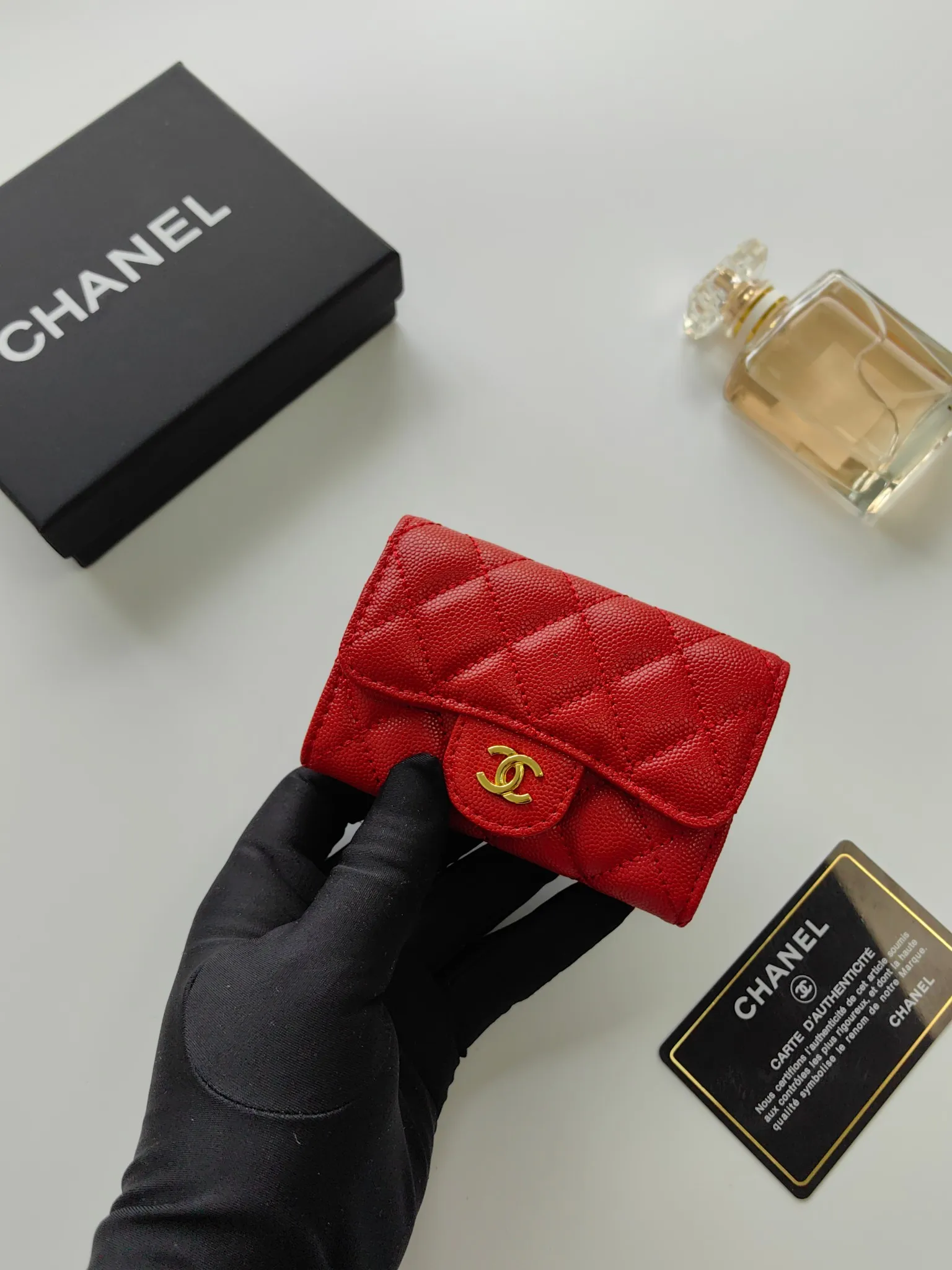 ￥110 CHANEL Chanel classic flap card holder. Imported sheepskin and caviar cowhide, card holder and coin purse integrated, with slip pocket on the back, model number: AP448, size: 7.5 × 11.3 × 2.1 cm