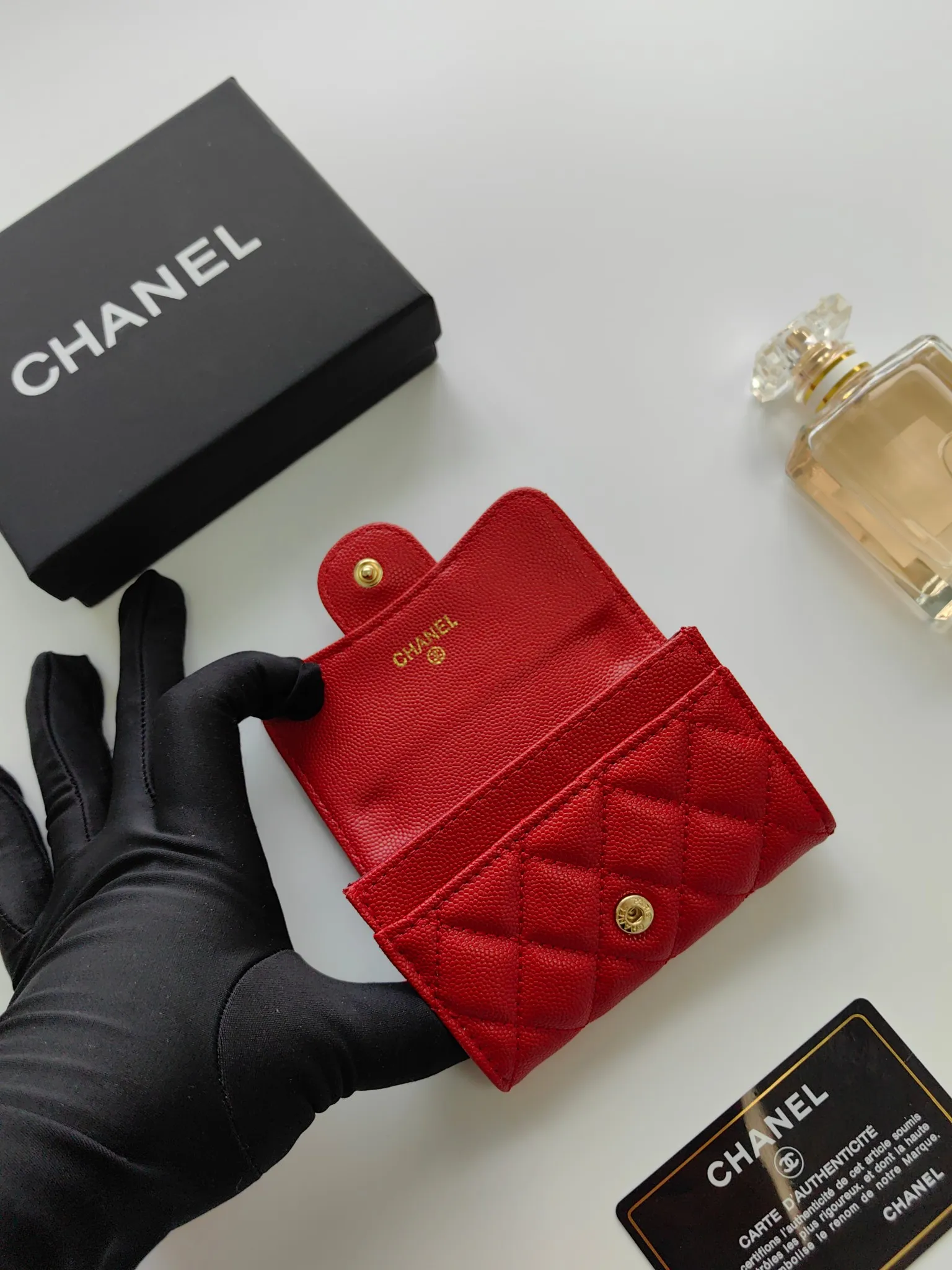 ￥110 CHANEL Chanel classic flap card holder. Imported sheepskin and caviar cowhide, card holder and coin purse integrated, with slip pocket on the back, model number: AP448, size: 7.5 × 11.3 × 2.1 cm