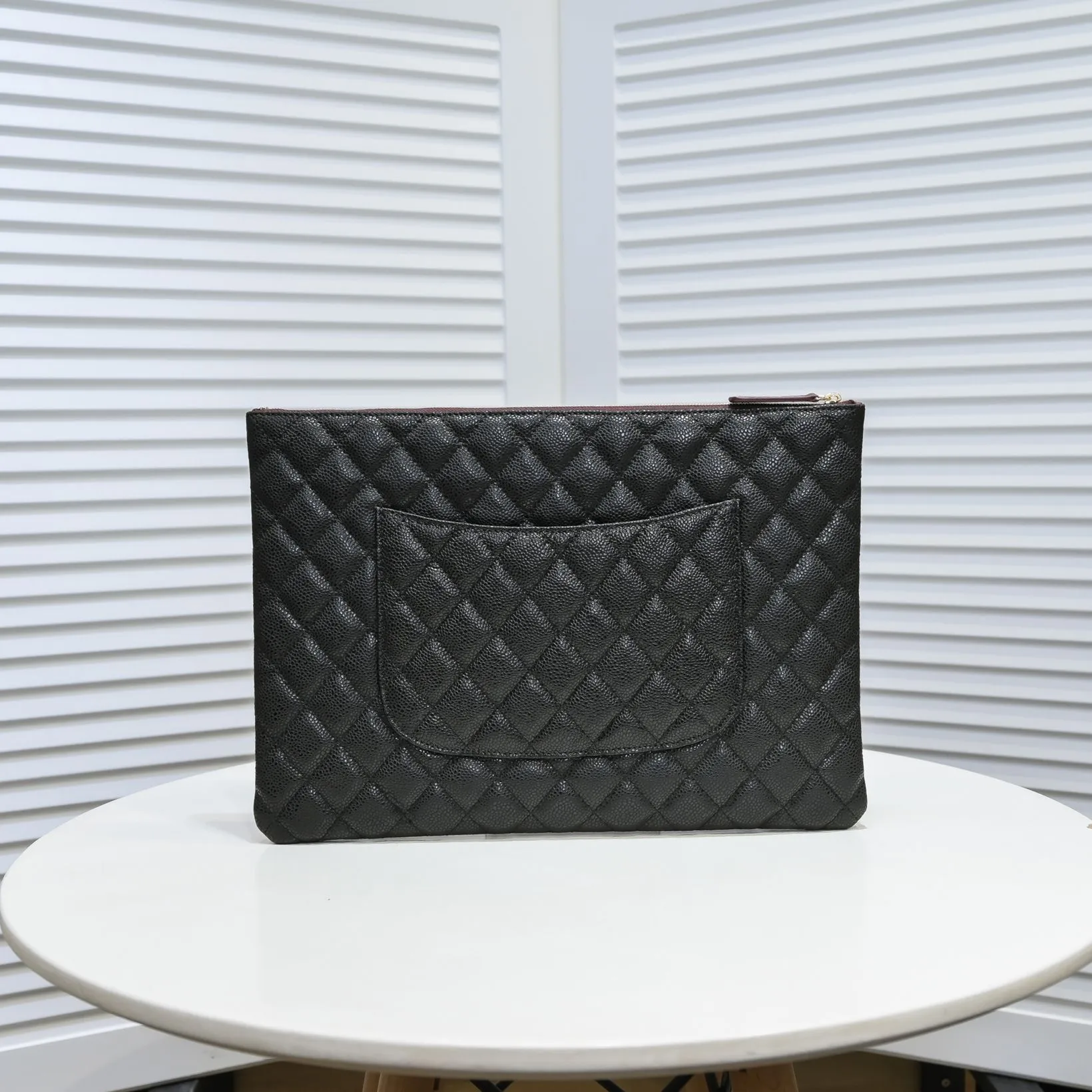 💰340￥Gold buckle with box Chanel/Chanel🔥 ⚡⚡The latest cowhide caviar rhombus handbag from the official website👏👏more fashionable and trendy📢 📢It looks more noble and generous when you get it💗💗Synchronized with all major counters🎀🎀Size: 34*24cm Style number: 80573