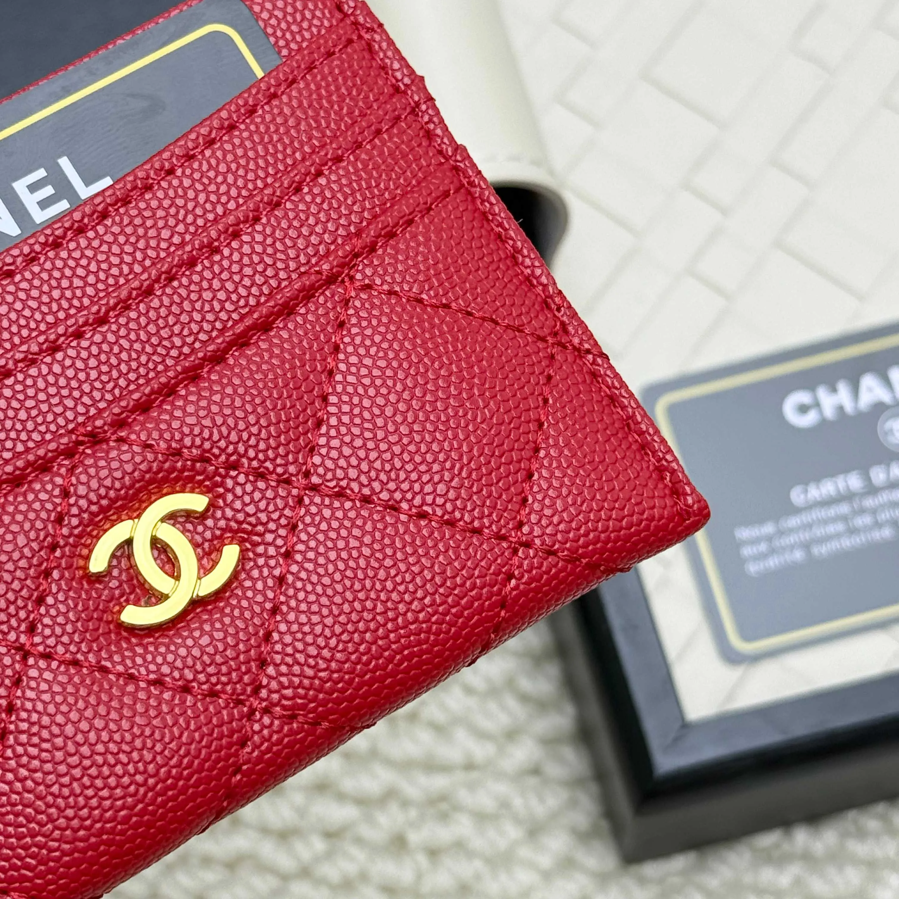 💰110 chanel 2025 new product card holder lambskin, seven card slots, can hold change, imported Italian lambskin + hardware logo, so beautiful, love it. The color is as shown in the picture, easy and fast storage, mini card holder No.: 4472 Size: w11×h10cm