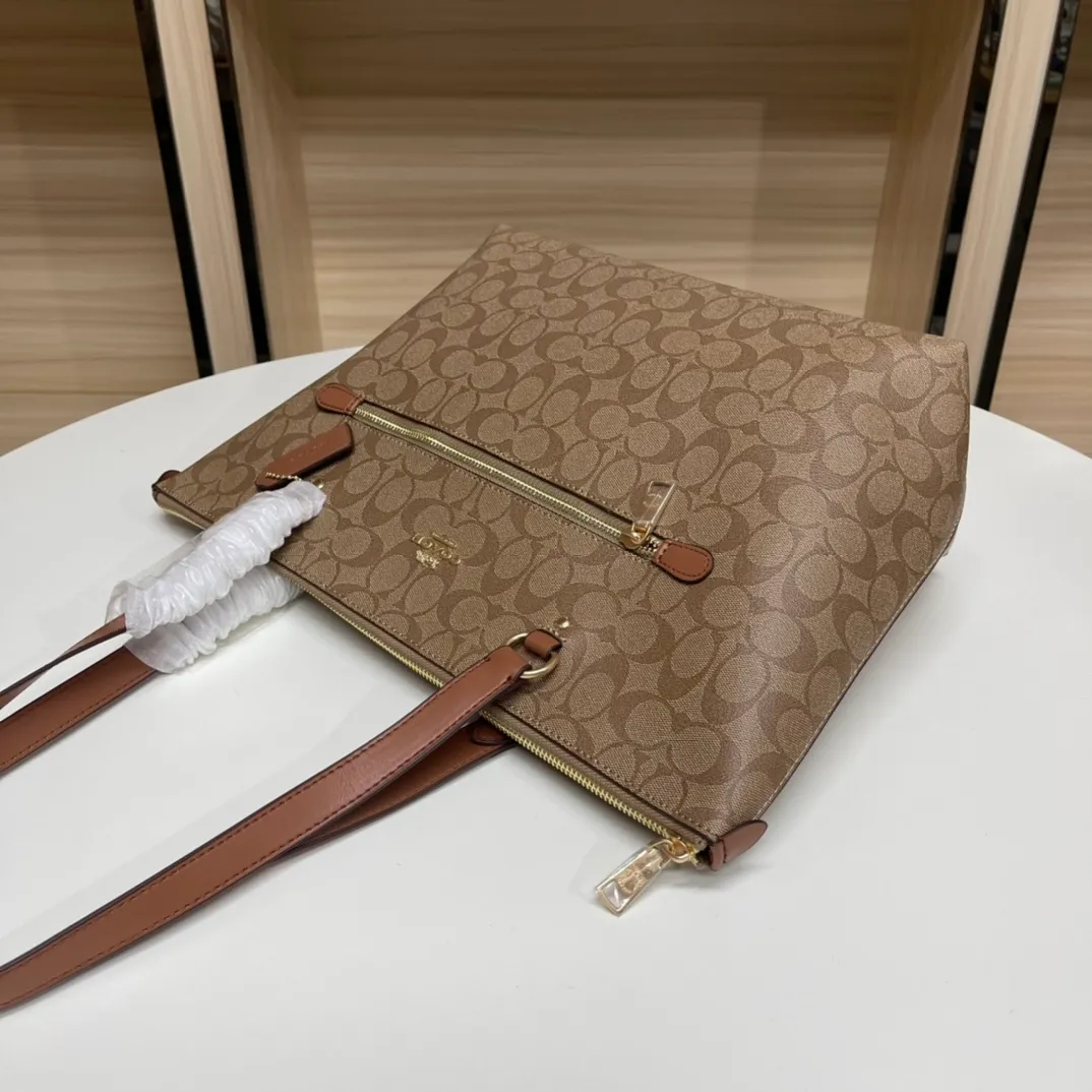Top original order p420💰coach/Coach new model 79609, the upper body effect is super good, women's pvc single shoulder casual trendy women's bag tote bag, size 32.28.13,