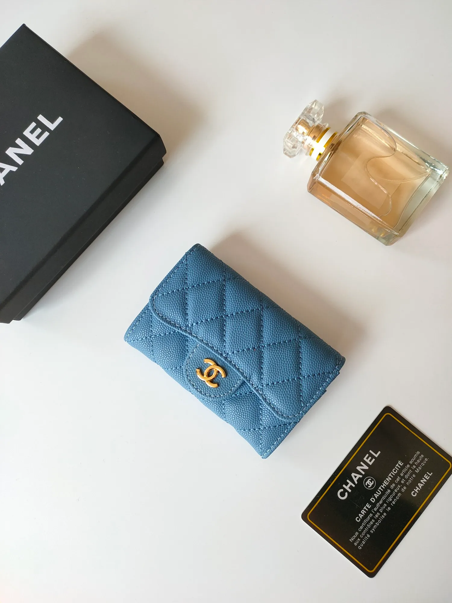 ￥130CHANEL Chanel classic flap card holder. Imported sheepskin and caviar cowhide, card holder and coin purse integrated, with slip pocket on the back, model number: AP448, size: 7.5 × 11.3 × 2.1 cm