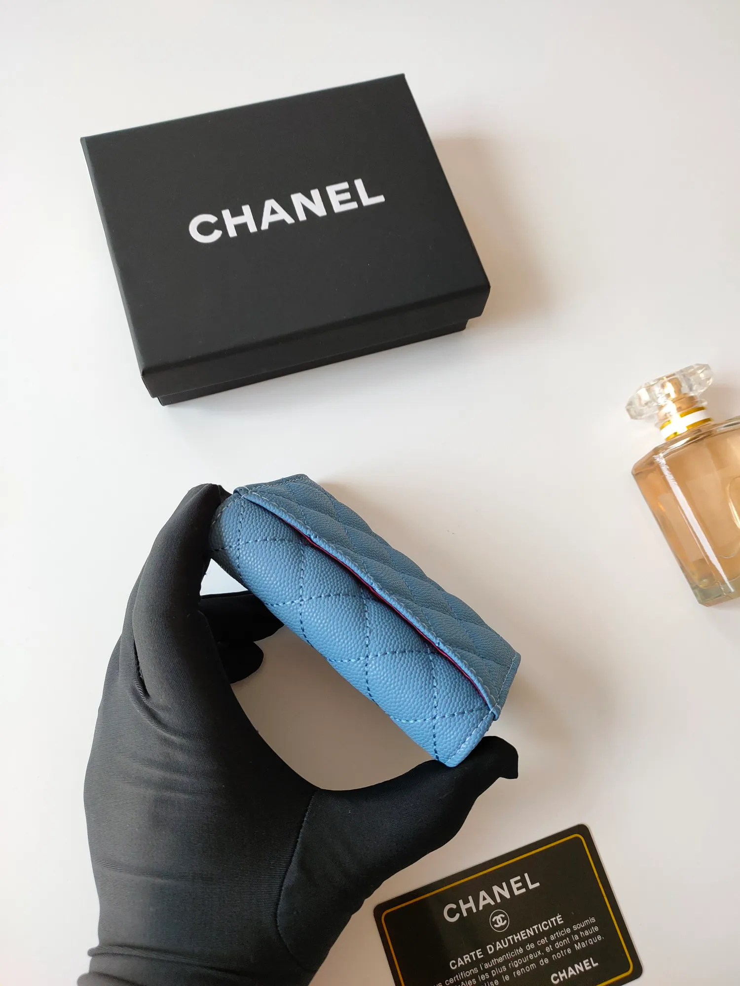 ￥130CHANEL Chanel classic flap card holder. Imported sheepskin and caviar cowhide, card holder and coin purse integrated, with slip pocket on the back, model number: AP448, size: 7.5 × 11.3 × 2.1 cm