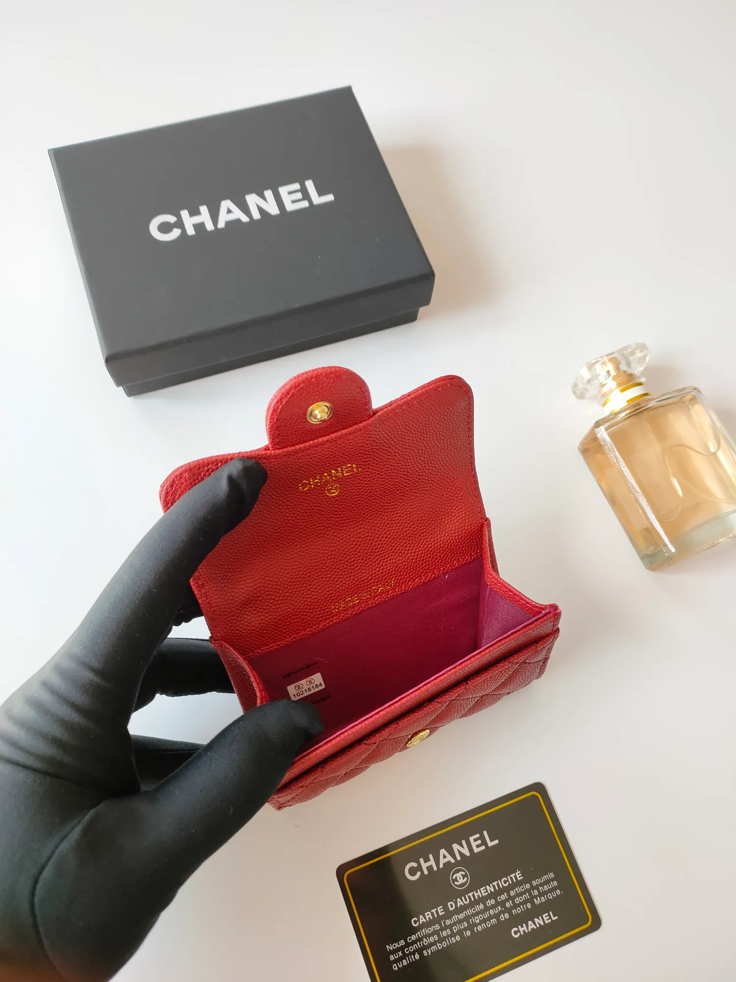 ￥110 CHANEL Chanel classic flap card holder. Imported sheepskin and caviar cowhide, card holder and coin purse integrated, with slip pocket on the back, model number: AP448, size: 7.5 × 11.3 × 2.1 cm