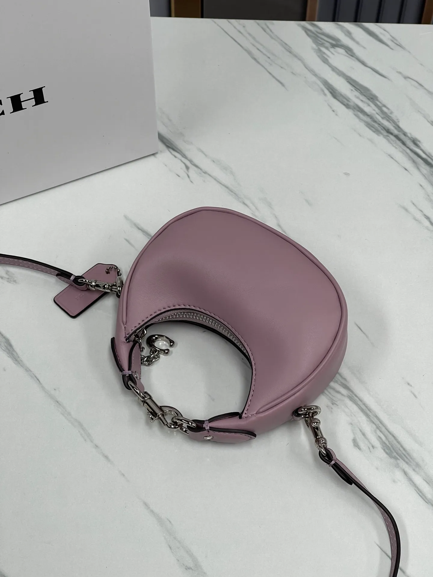 Batch 360💰Coach’s new women’s mini dumpling bag model: CR506 wrist bag, shoulder crossbody retro half-moon bag jonie armpit bag, size: 15*7*6