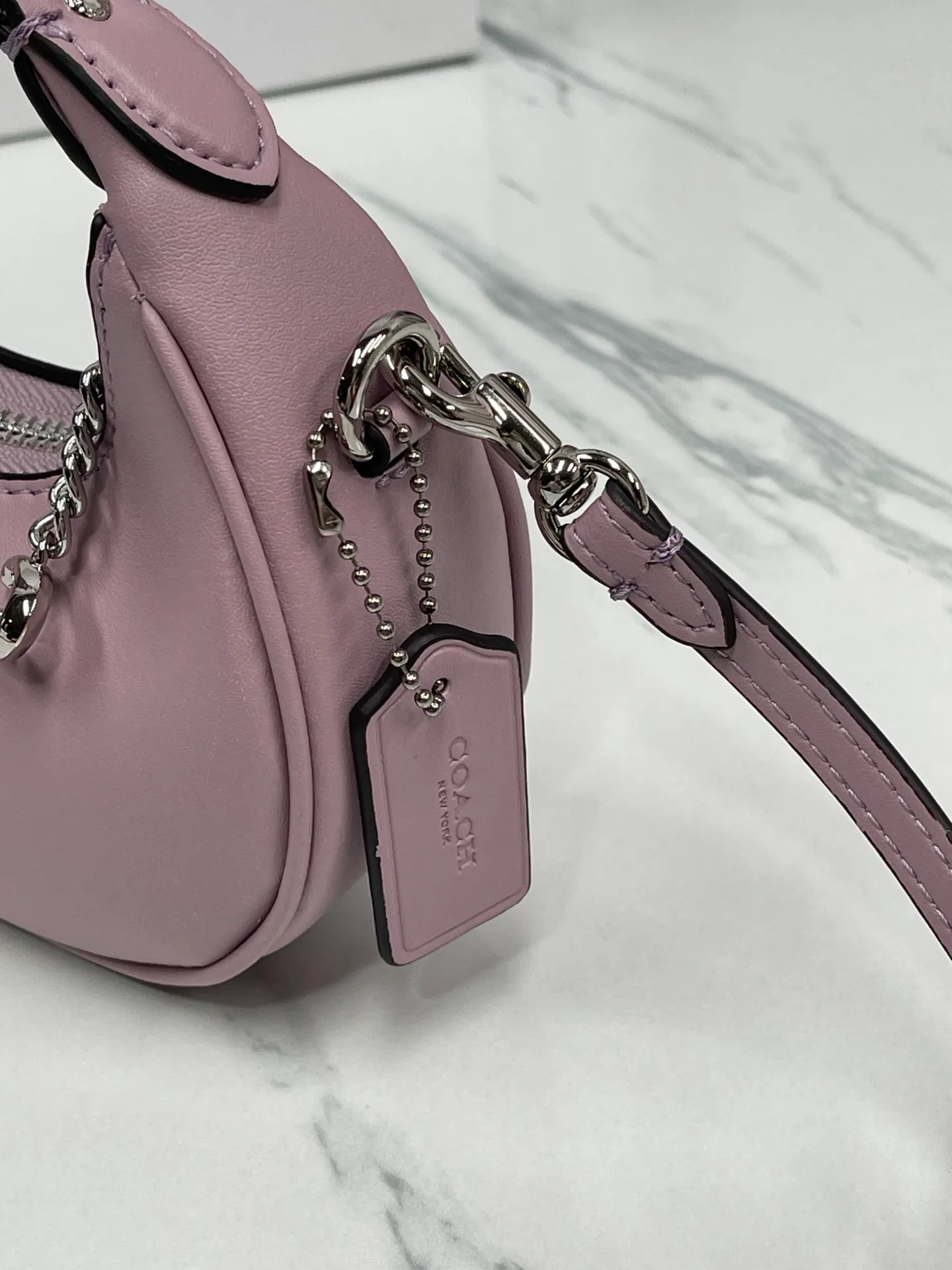 Batch 360💰Coach’s new women’s mini dumpling bag model: CR506 wrist bag, shoulder crossbody retro half-moon bag jonie armpit bag, size: 15*7*6