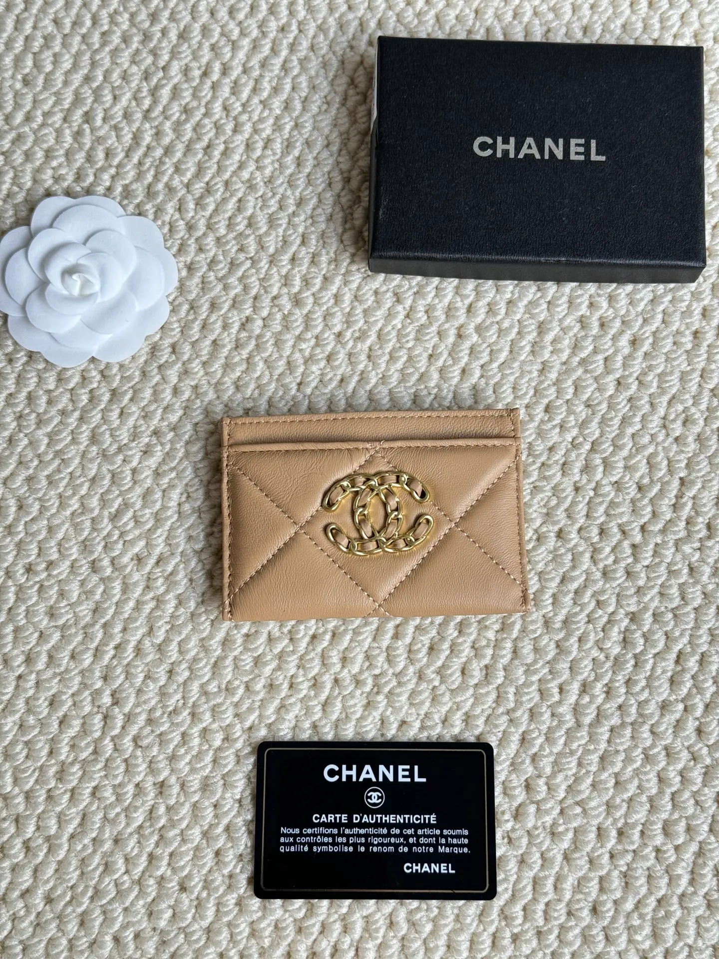 💰100 chanel classic sheepskin card bag Chanel counter new card holder👍 Model number: AP2364 Size: 7.5 × 11.2 × 0.5 cm 😍😍Fine workmanship and high-end quality