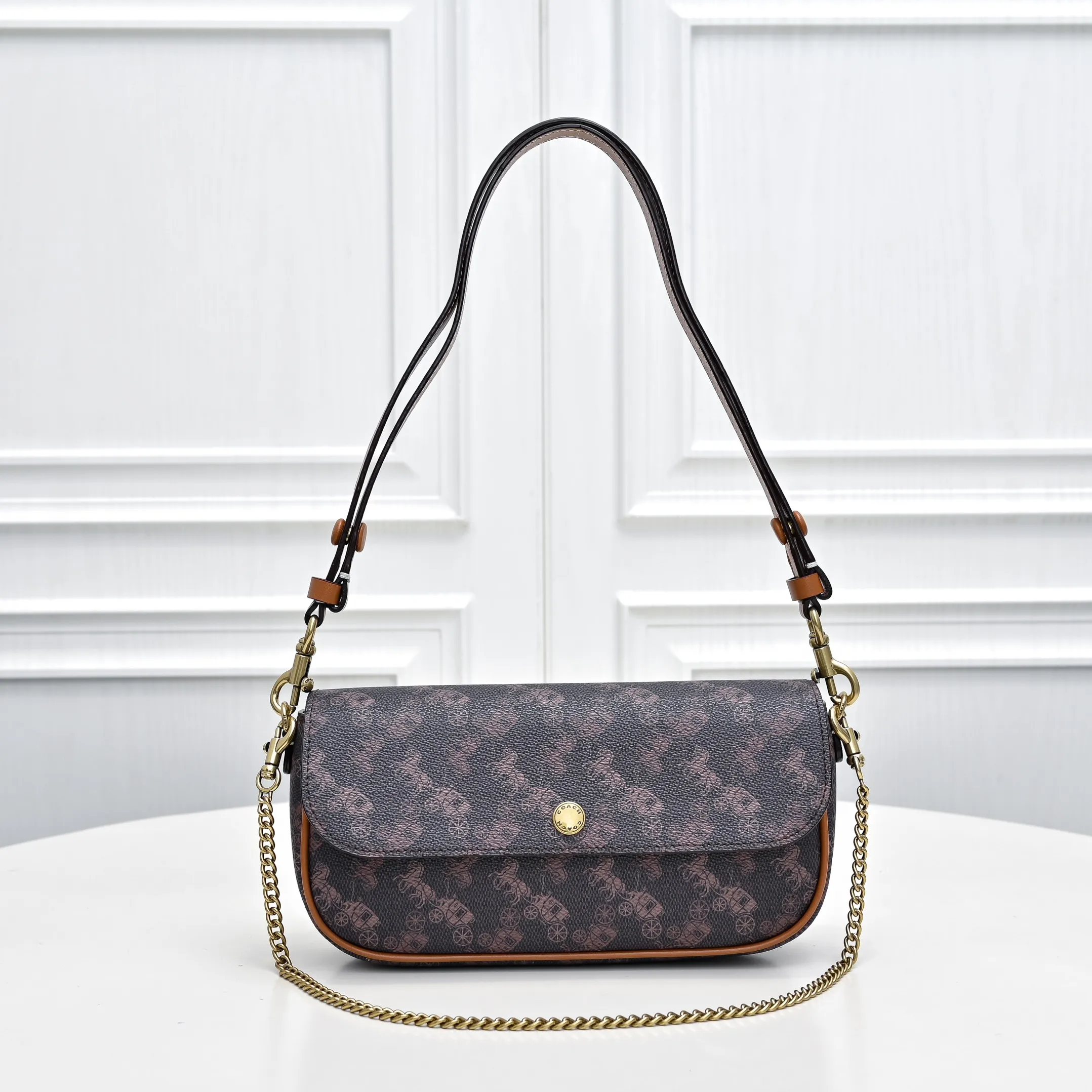 Style number: CAN92 Size: 23.5*12*4.5cm