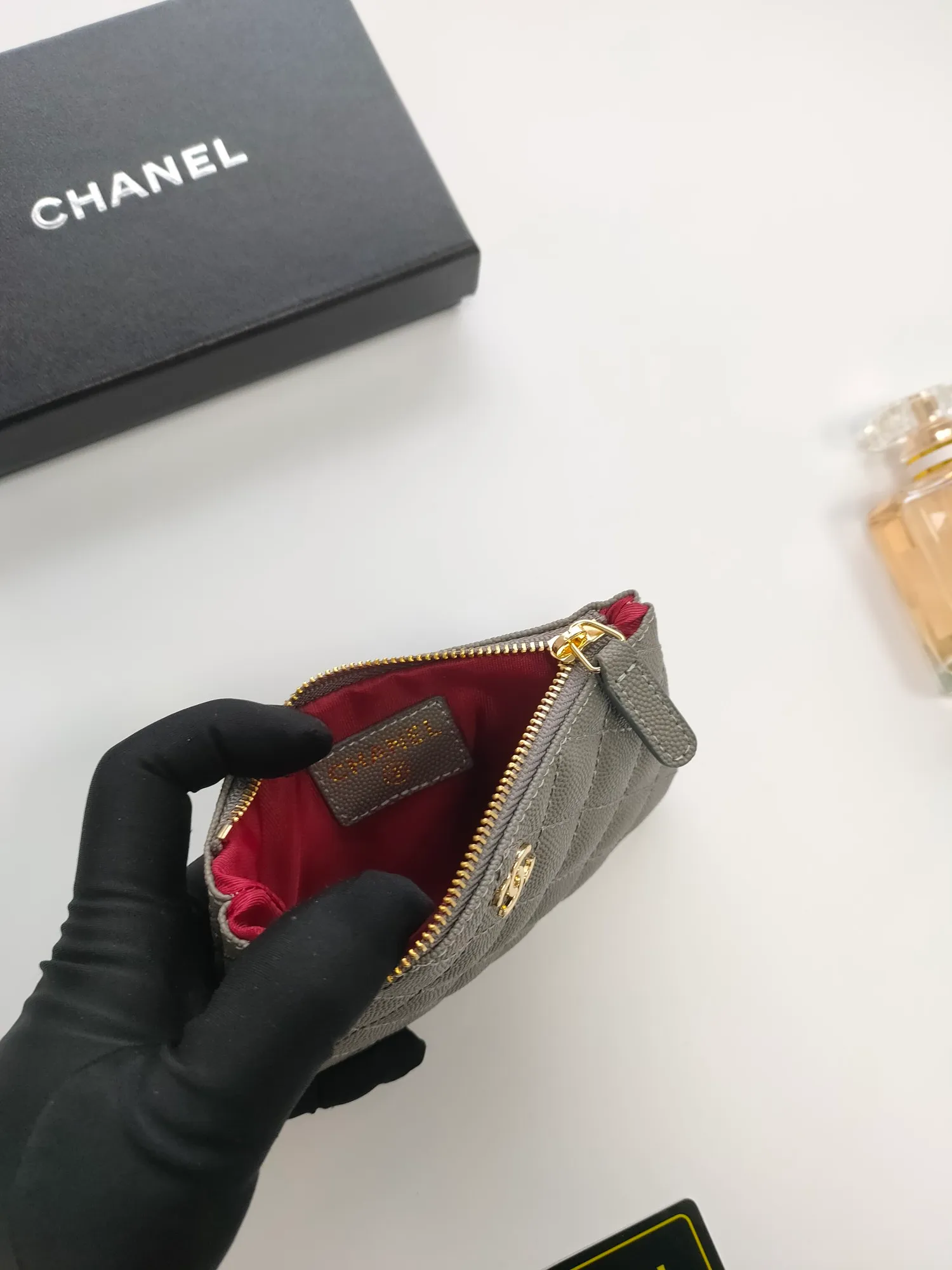 💰110💰CHANEL coin purse has arrived💦Model number A82365, leather hardware, exquisite details, complete package! Size 15*8.5cm