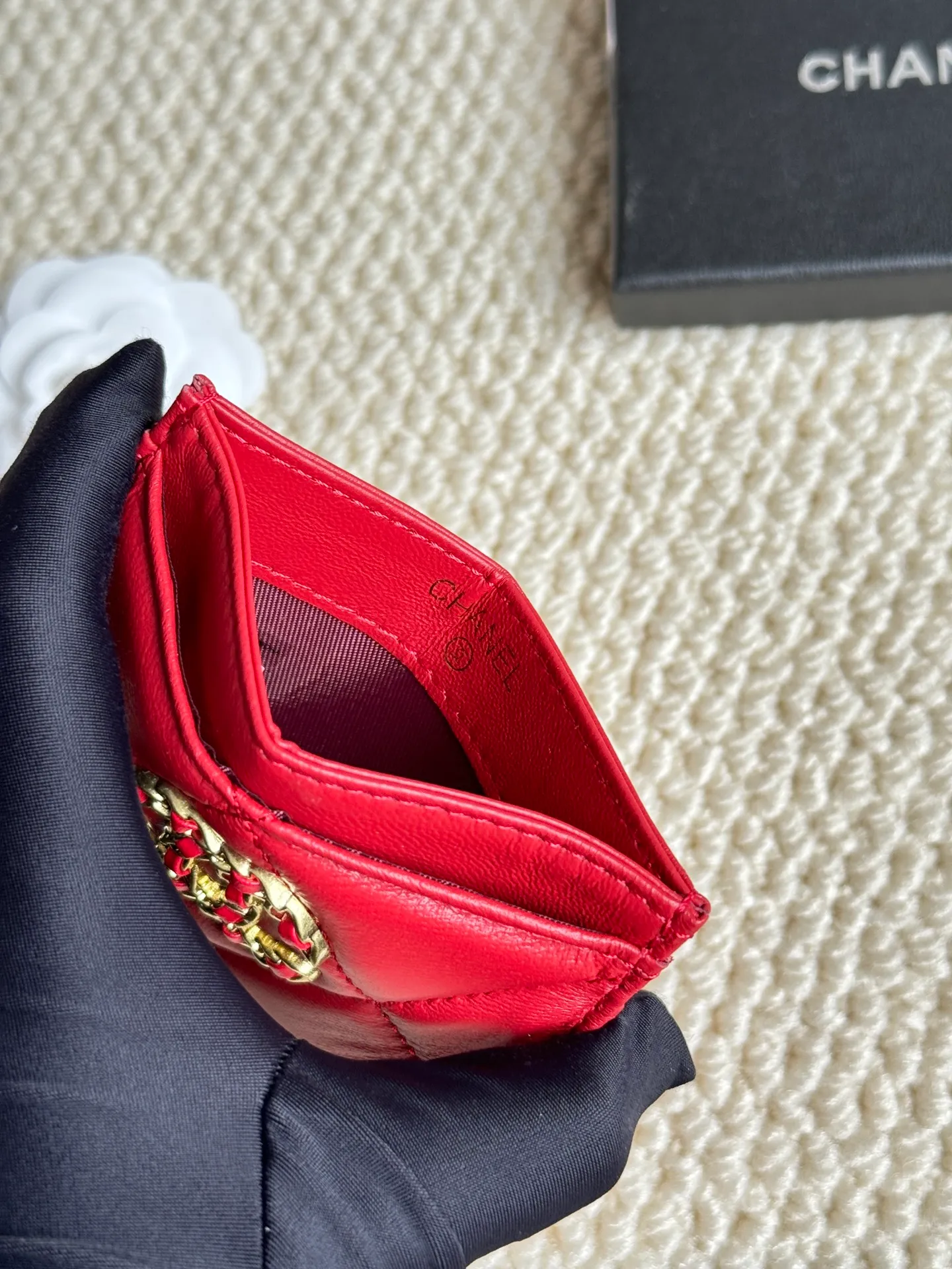💰100 chanel classic sheepskin card bag Chanel counter new card holder👍 Model number: AP2364 Size: 7.5 × 11.2 × 0.5 cm 😍😍Fine workmanship and high-end quality