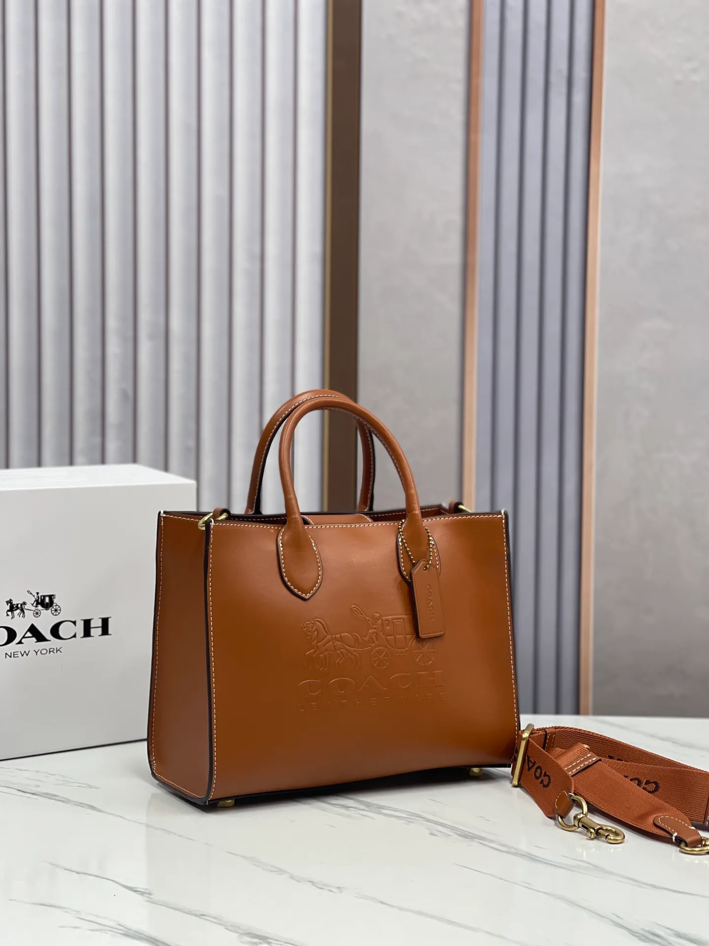 Top original order batch 460💰coach/Coach new model CR681 counter new ACE carriage pattern women's tote bag single shoulder crossbody handheld tote bag double shoulder strap design size: 26X20.5X12