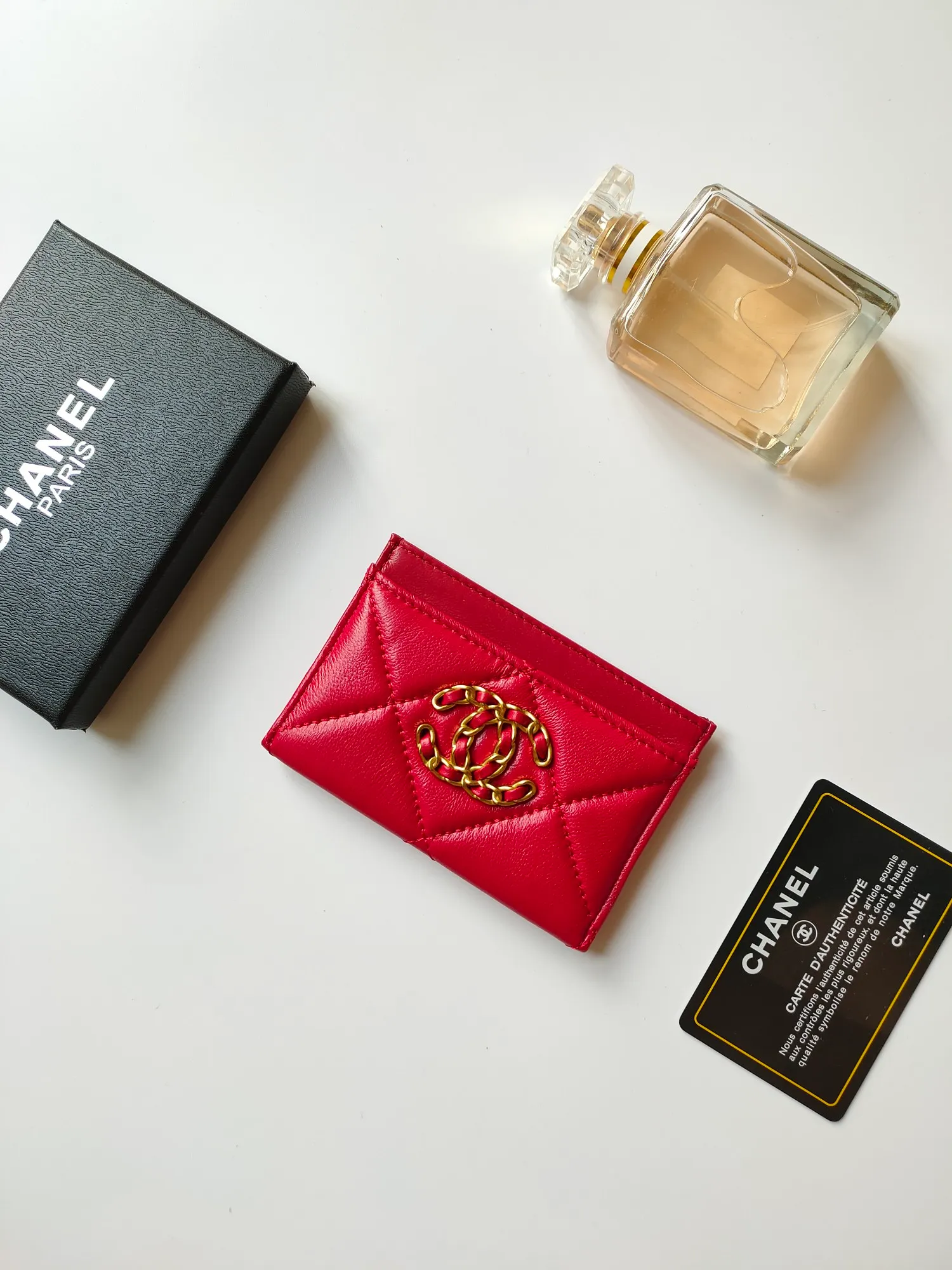 💰90 CHANEL Chanel counter new card holder👍Model number: AP2354 Size: 7.5 × 11.2 × 0.5 cm 😍😍Fine workmanship and high-end quality
