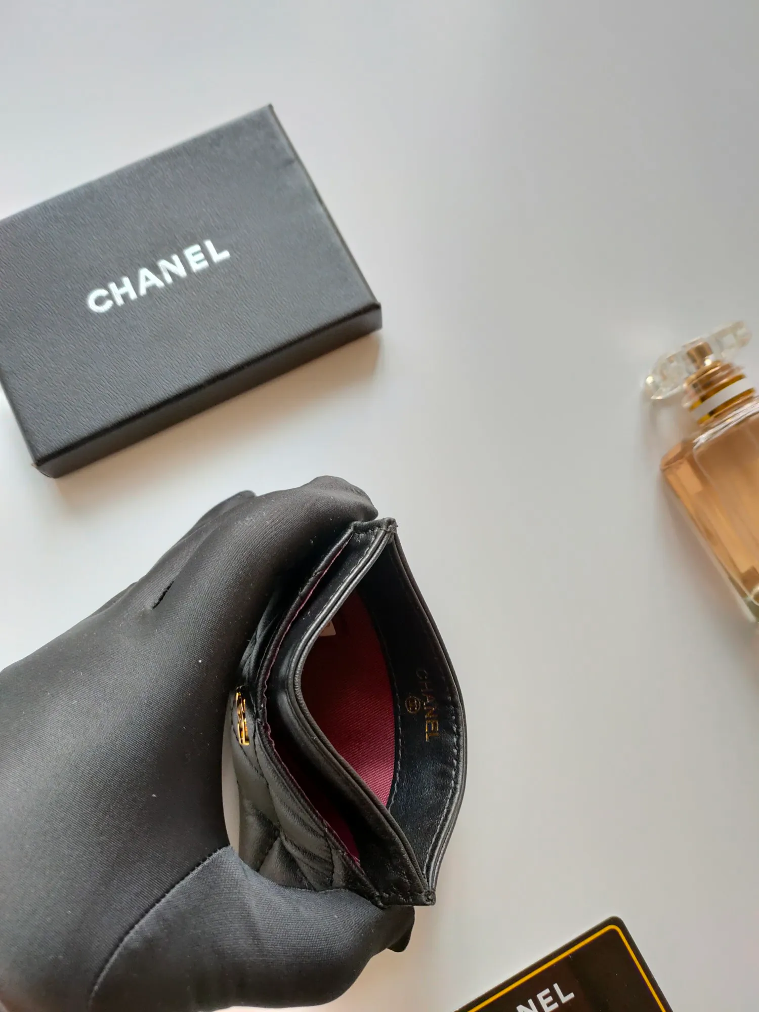 💰90 CHANEL Chanel counter style classic card holder👍Model number: AP446 Size: 7.5×11.2×0.5cm Sheepskin inside and outside😍😍Fine workmanship and high-end quality