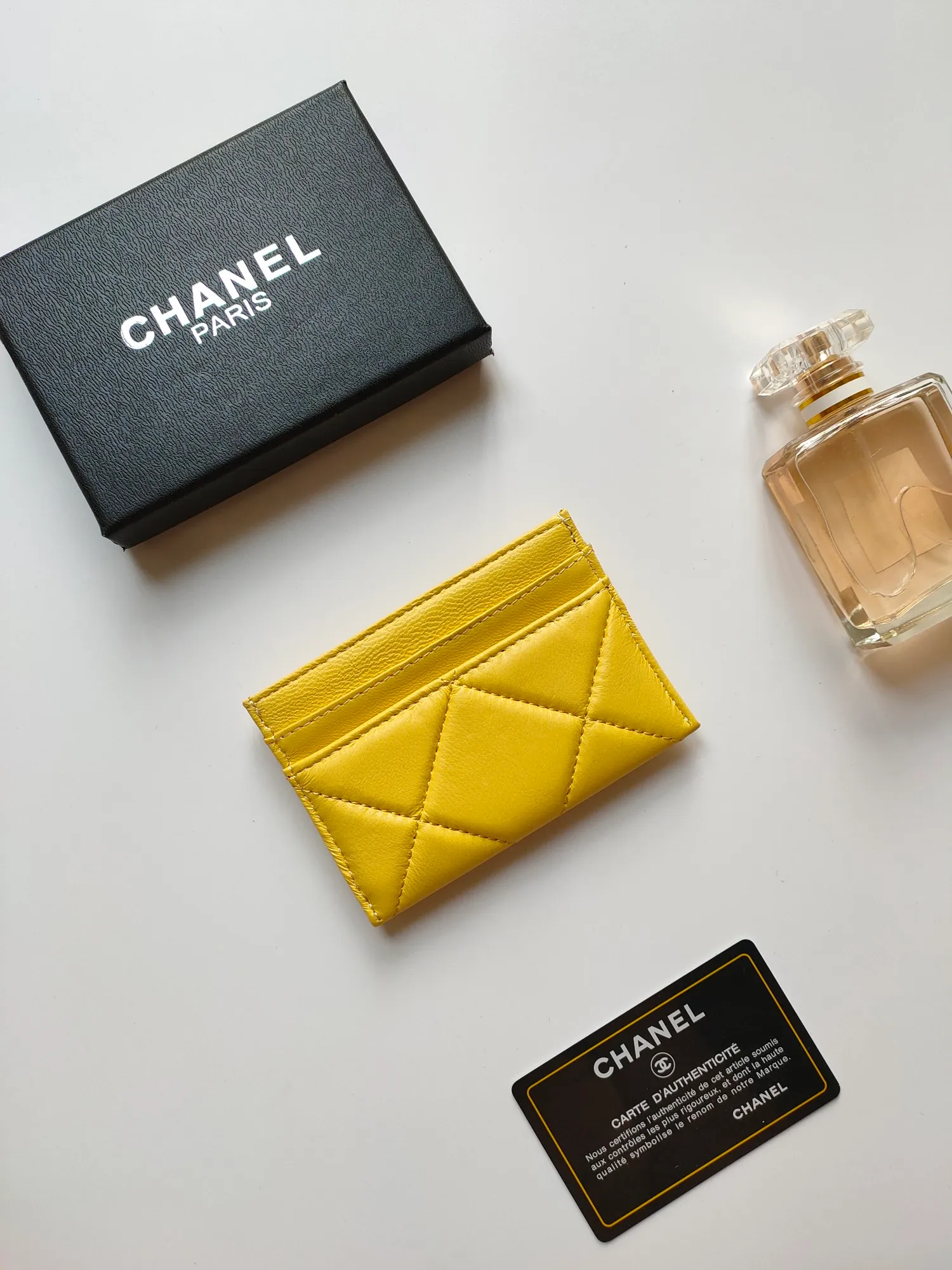 💰90 CHANEL Chanel counter new card holder👍Model number: AP2354 Size: 7.5 × 11.2 × 0.5 cm 😍😍Fine workmanship and high-end quality