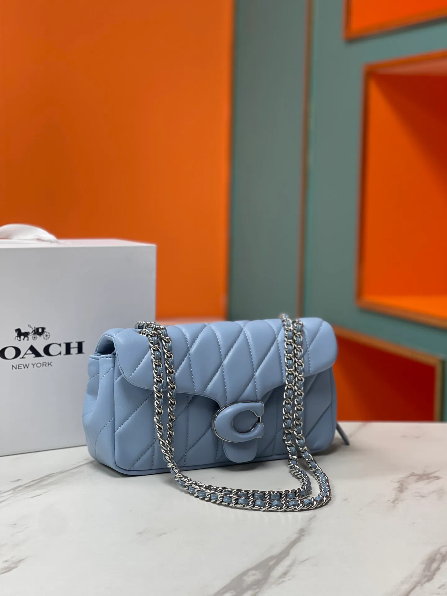 Top original order, batch 500💰Coach/Coach new model, counter synchronized new product model CP400 Quilting Tabby chain tabby with quilting technology is cool. Low-key yet high-end. Choose the size and color you like. Size 26/15.